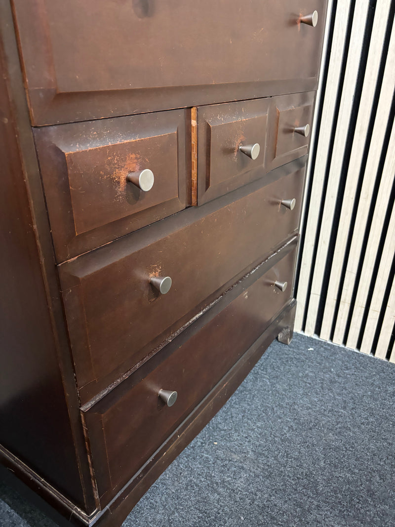 Tall mahogany tall stag chest of drawers (H 112 x W 82 x D 47 cm)  44628