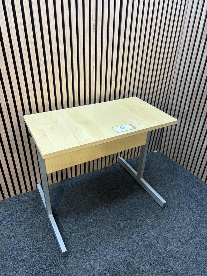 Maple tilt top study desk 80*40