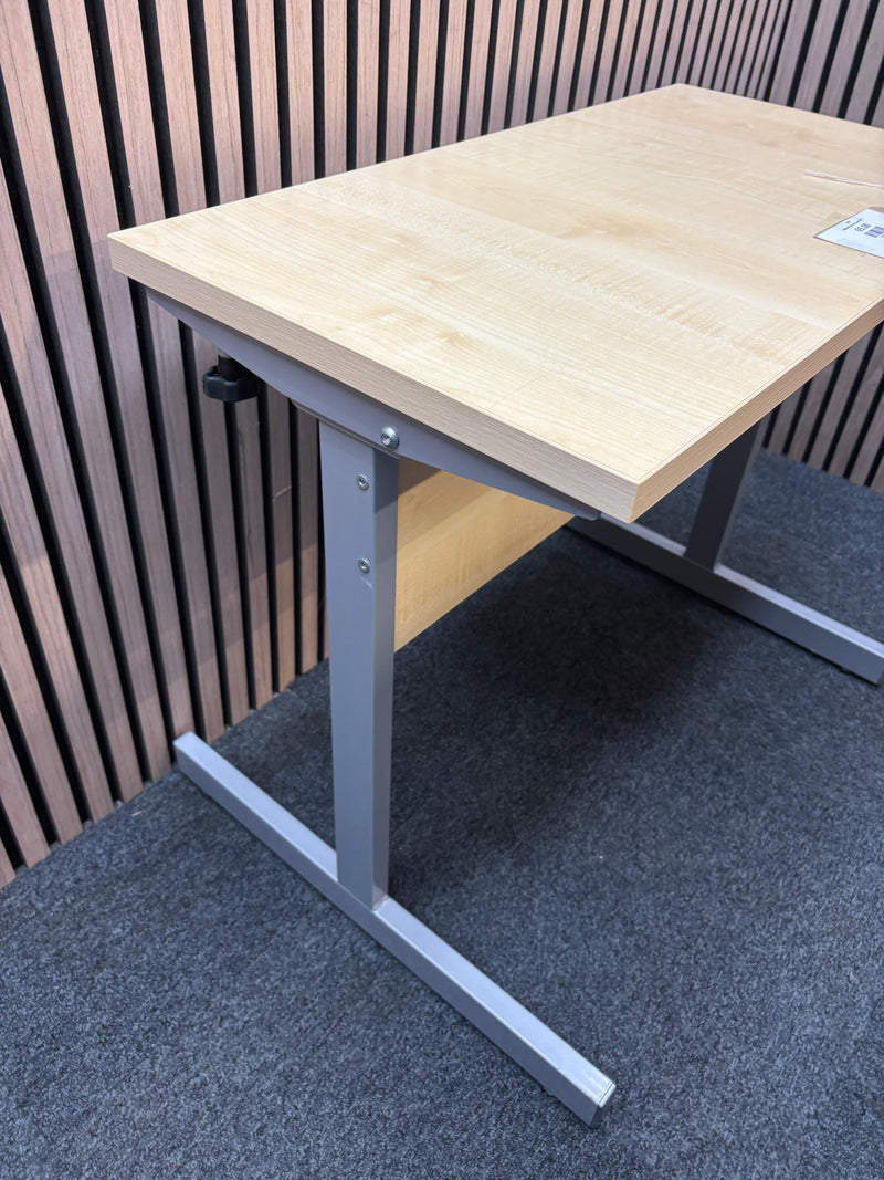 Maple tilt top study desk 80*40