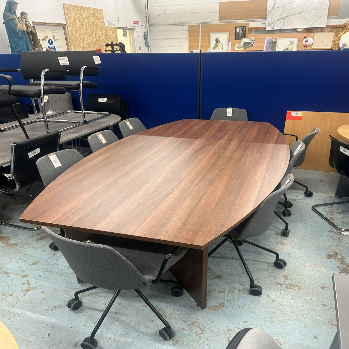 Boardroom walnut - econ