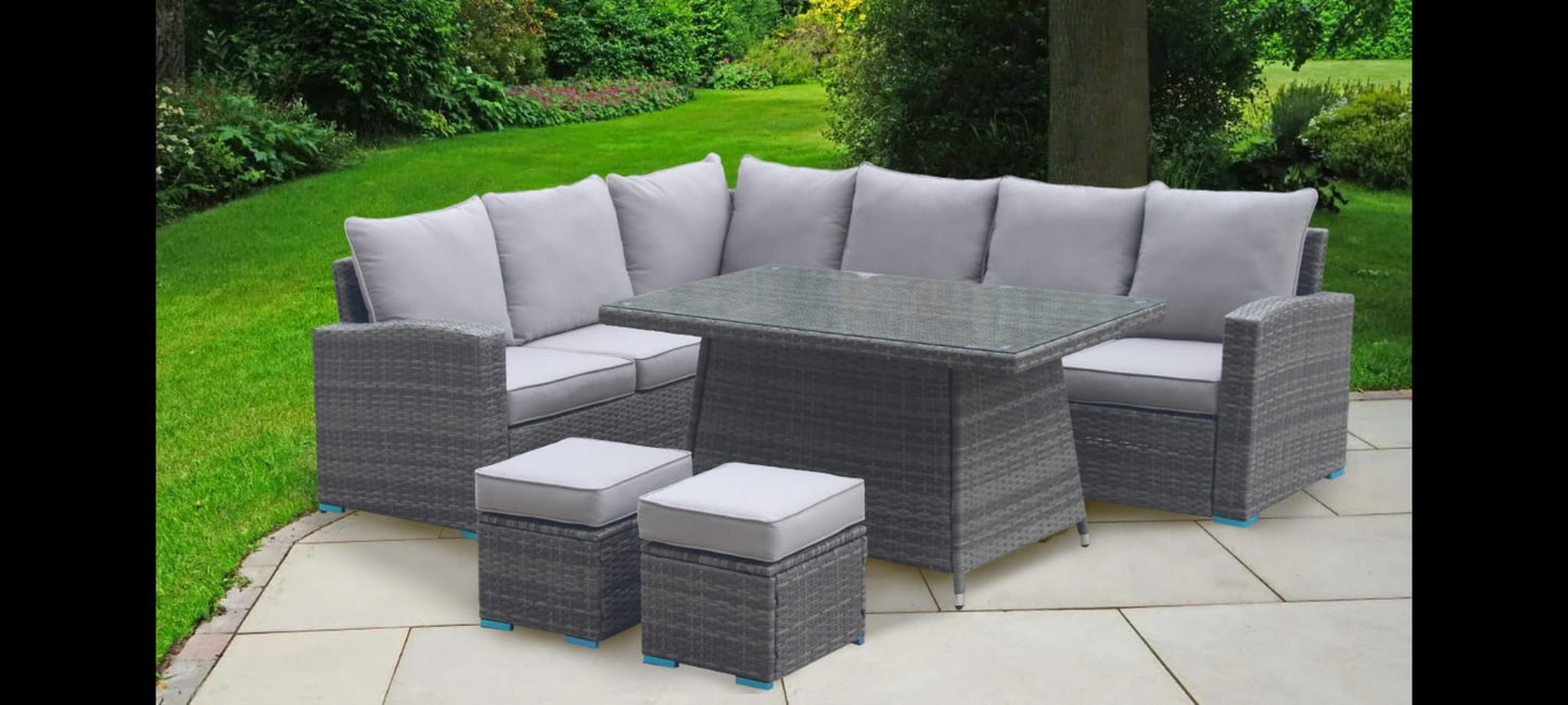 BRAND NEW Rattan outdoor L shape garden set. price is for flat packed. ASSEMBLY IS EXTRA