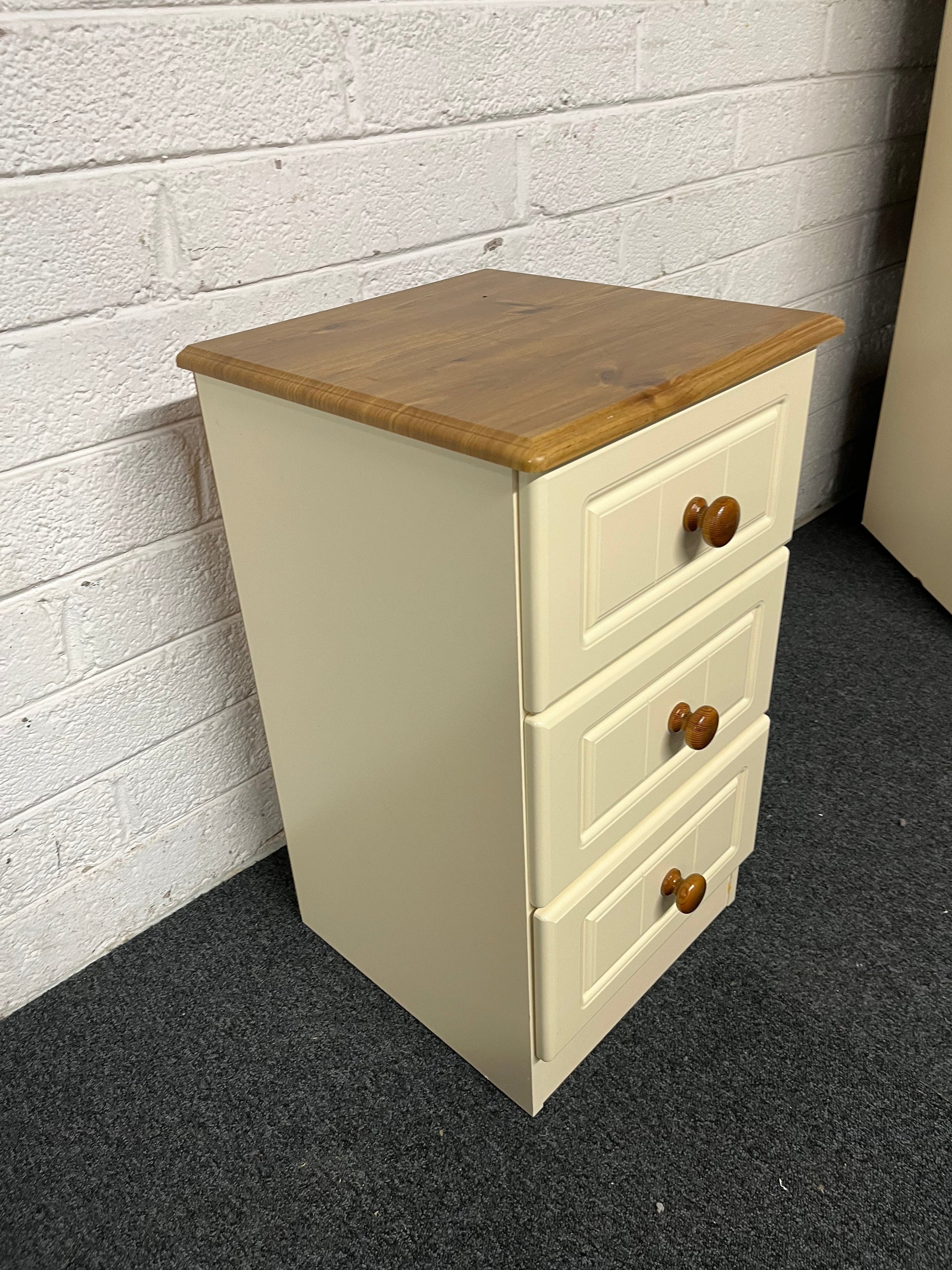 Oak and cream laminate 3 drawer bedside locker  1225