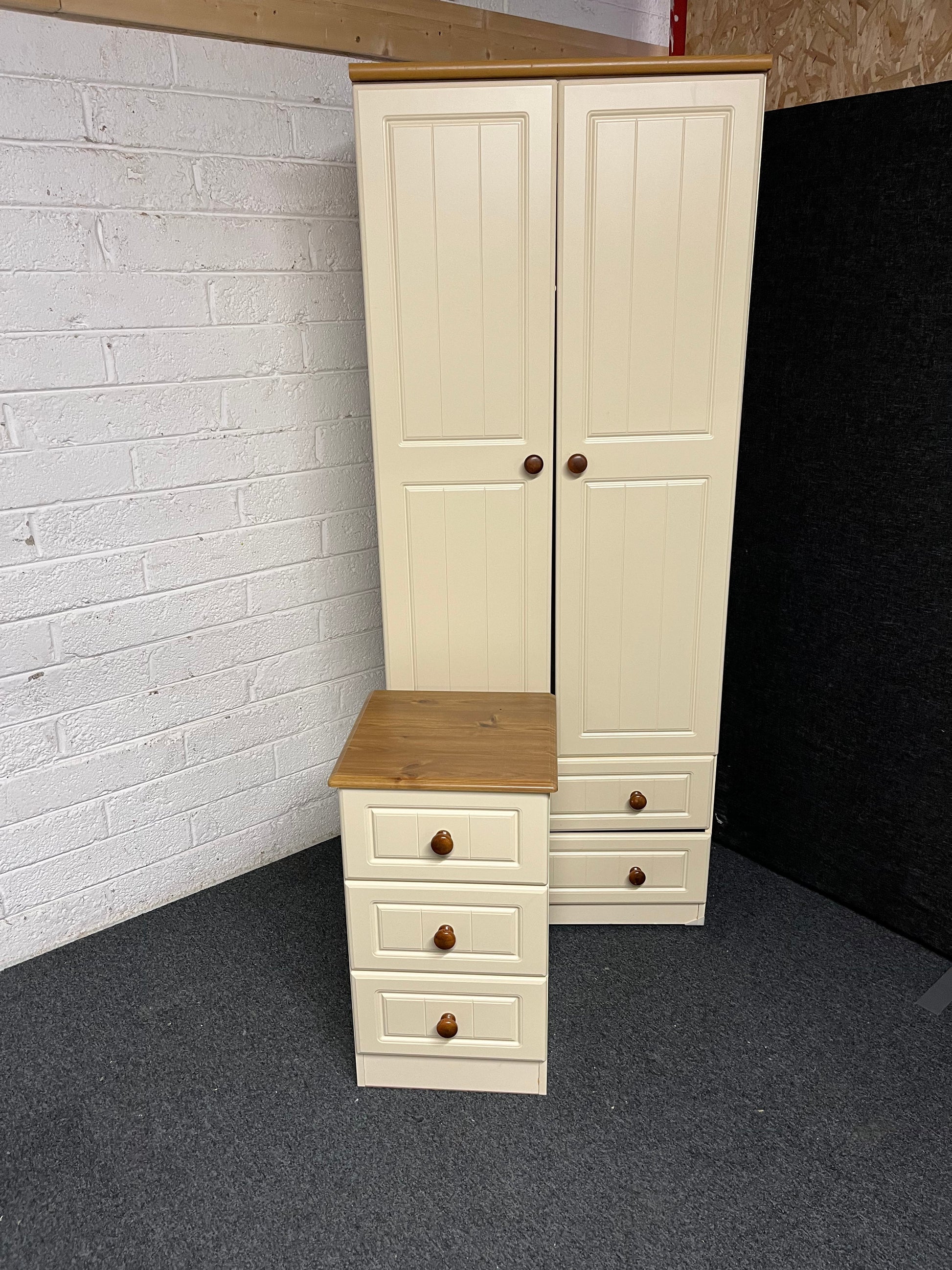 Oak and cream laminate 3 drawer bedside locker  1225