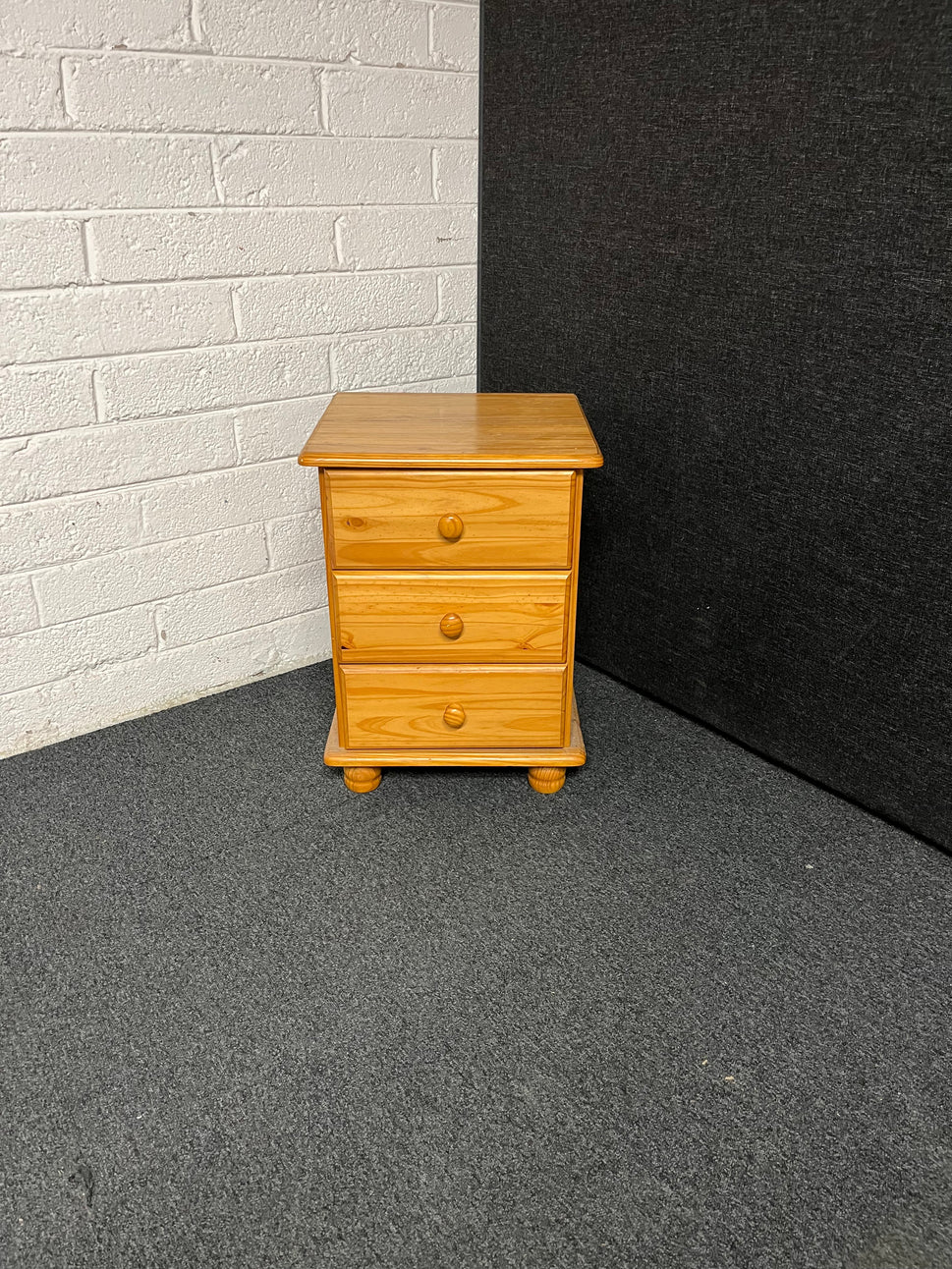 Solid pine 3 drawer bedside locker  2225