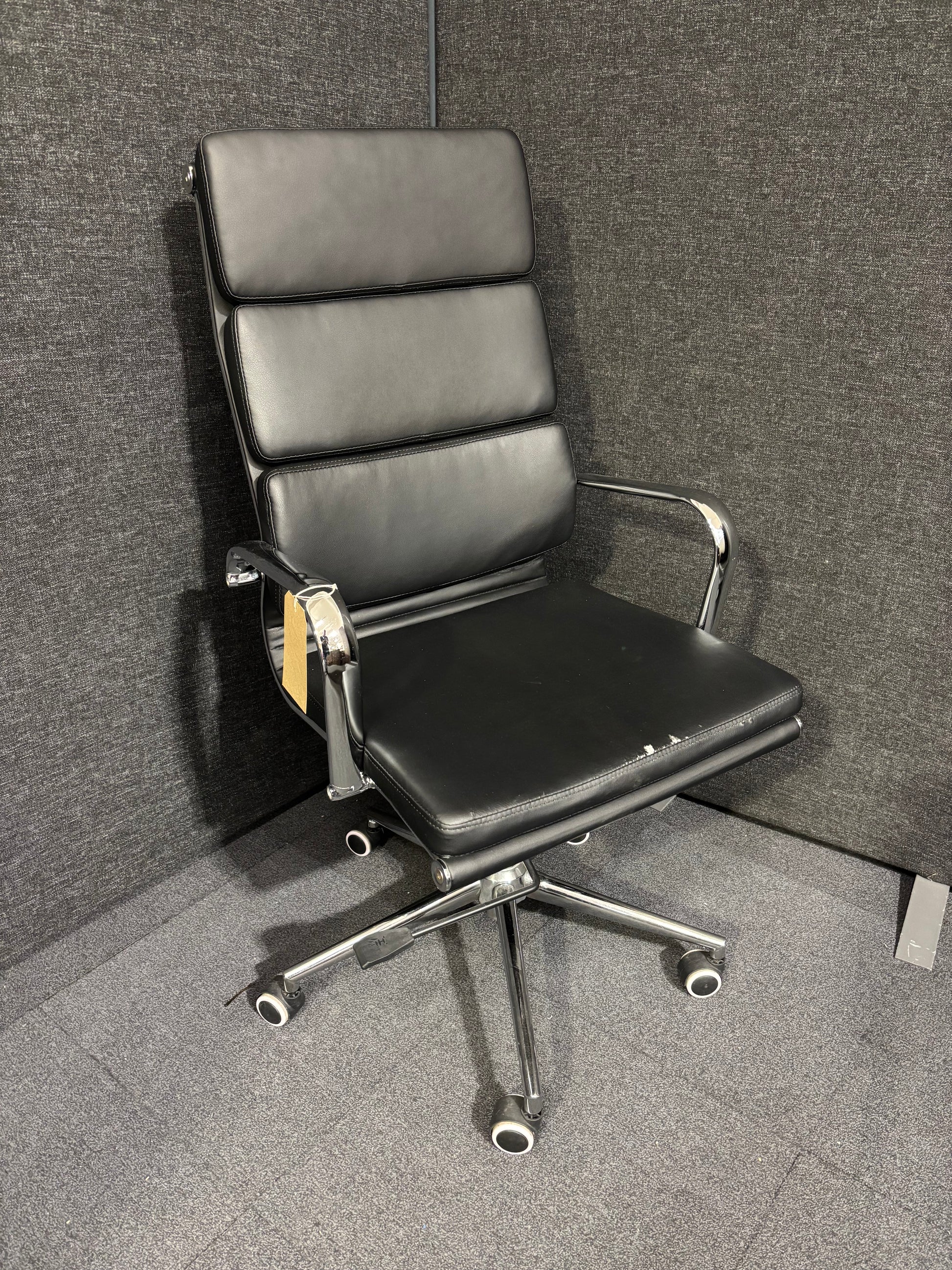 Chrome framed high back black leatherette swivel chair 1325