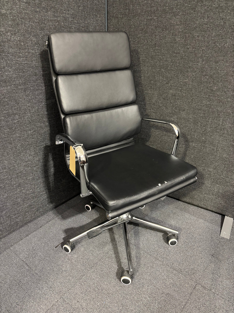 Chrome framed high back black leatherette swivel chair 1325