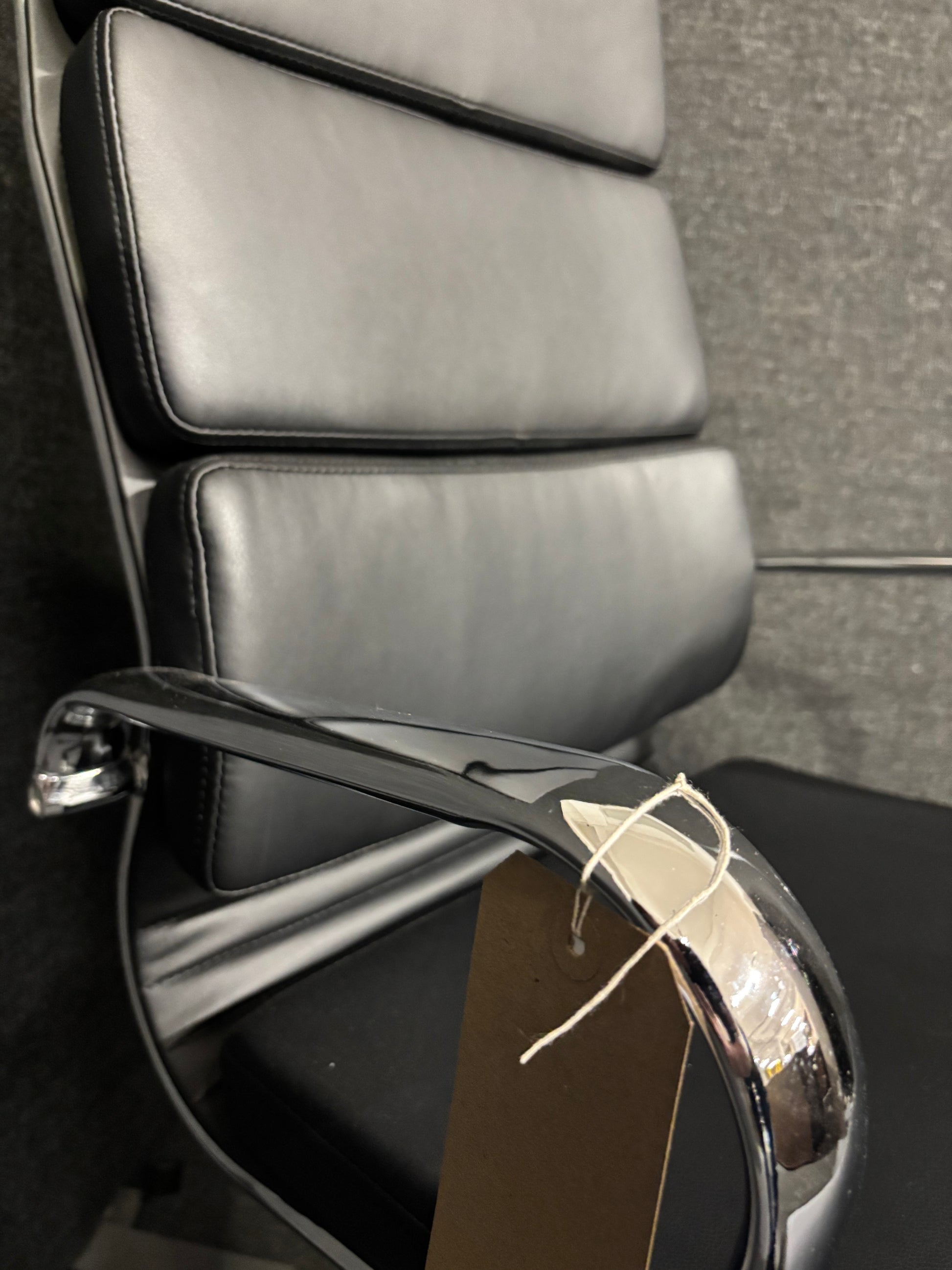 Chrome framed high back black leatherette swivel chair 1325