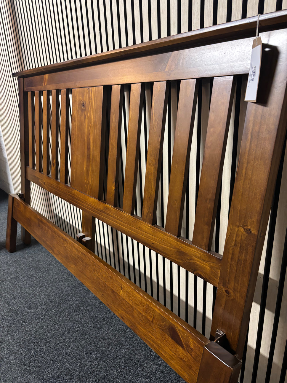 Solid walnut framed 5ft bed frame 2325