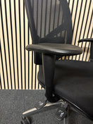 Switch Black mesh back black fabric swivel chair with adjustable arms 3 image