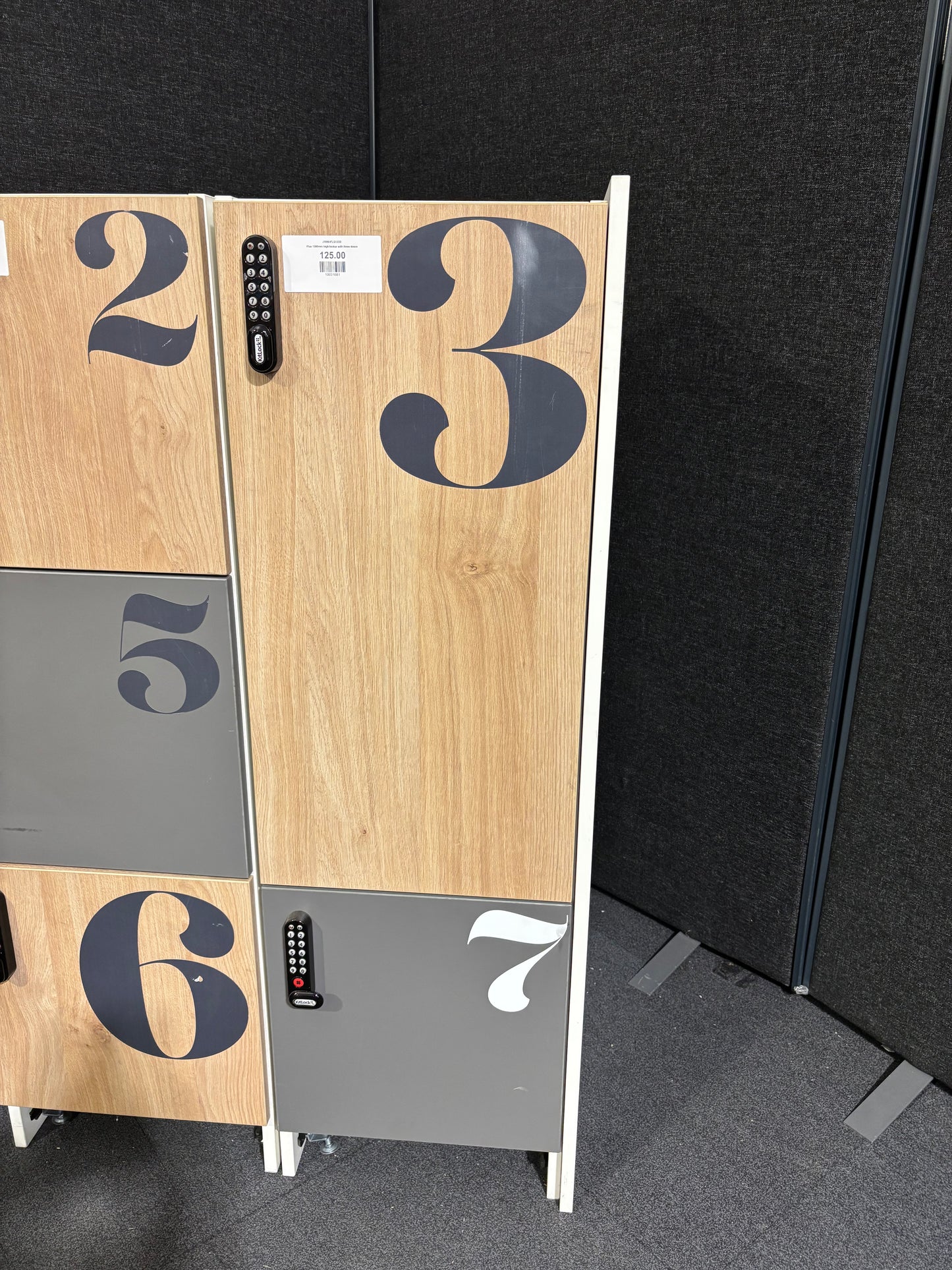 Flux 1300mm high locker with two doors