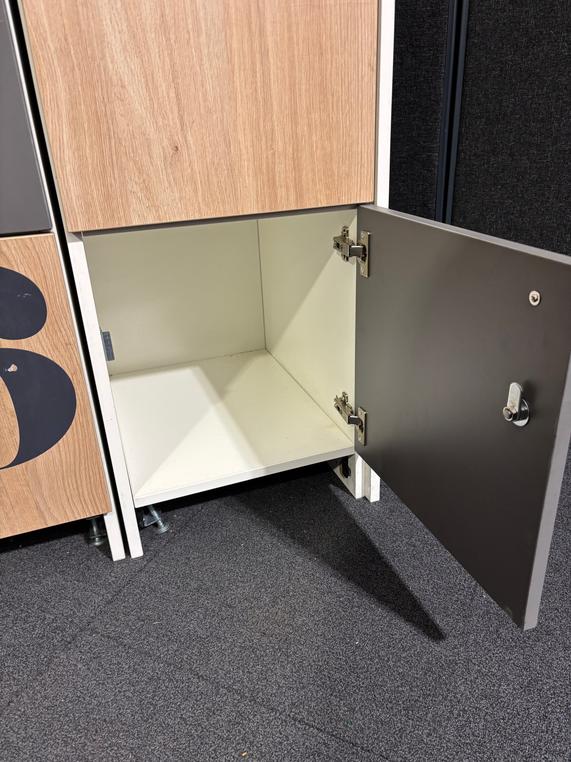Flux 1300mm high locker with three doors