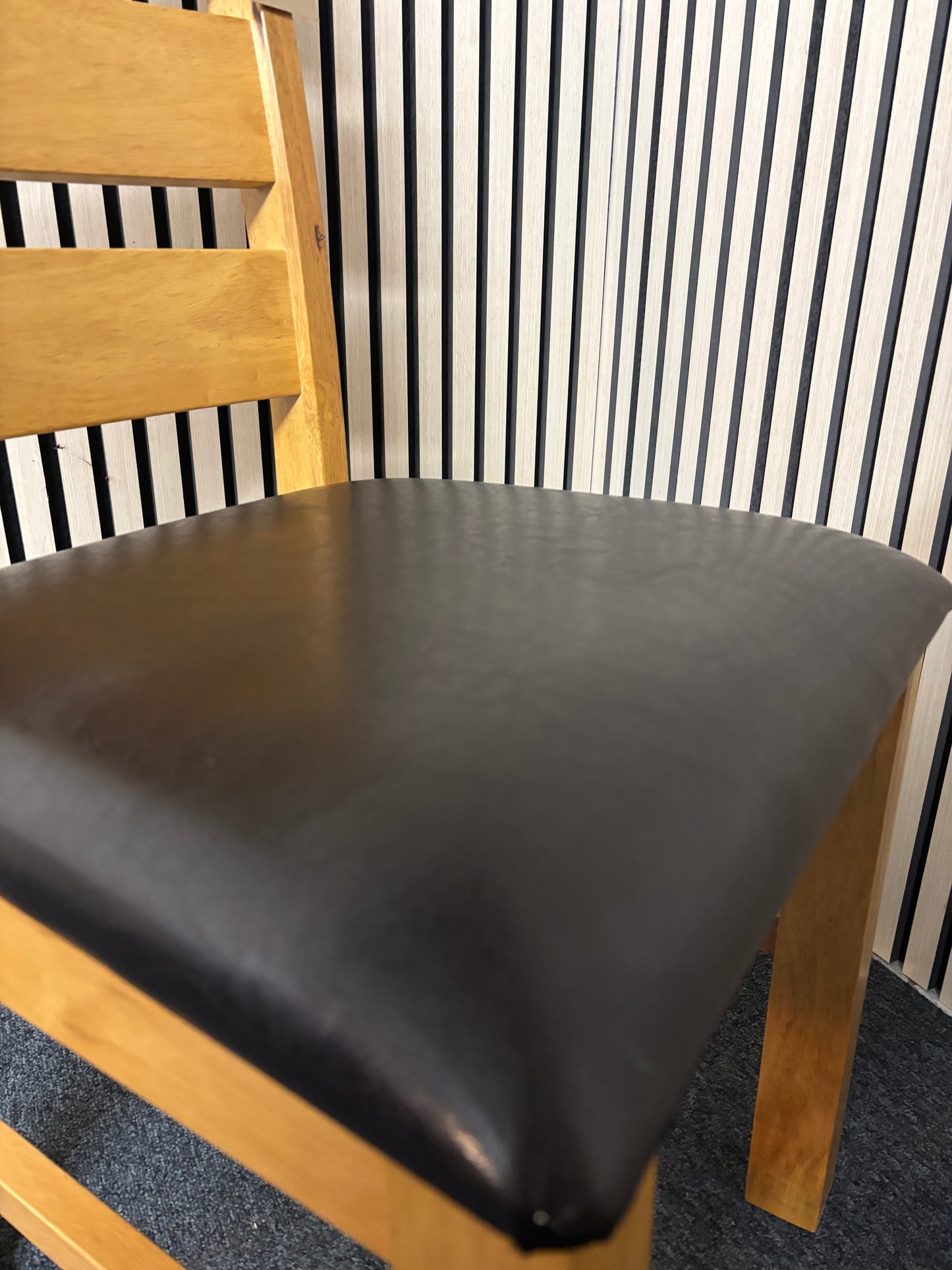 Solid oak framed dining chair with black leatherette seat 2325