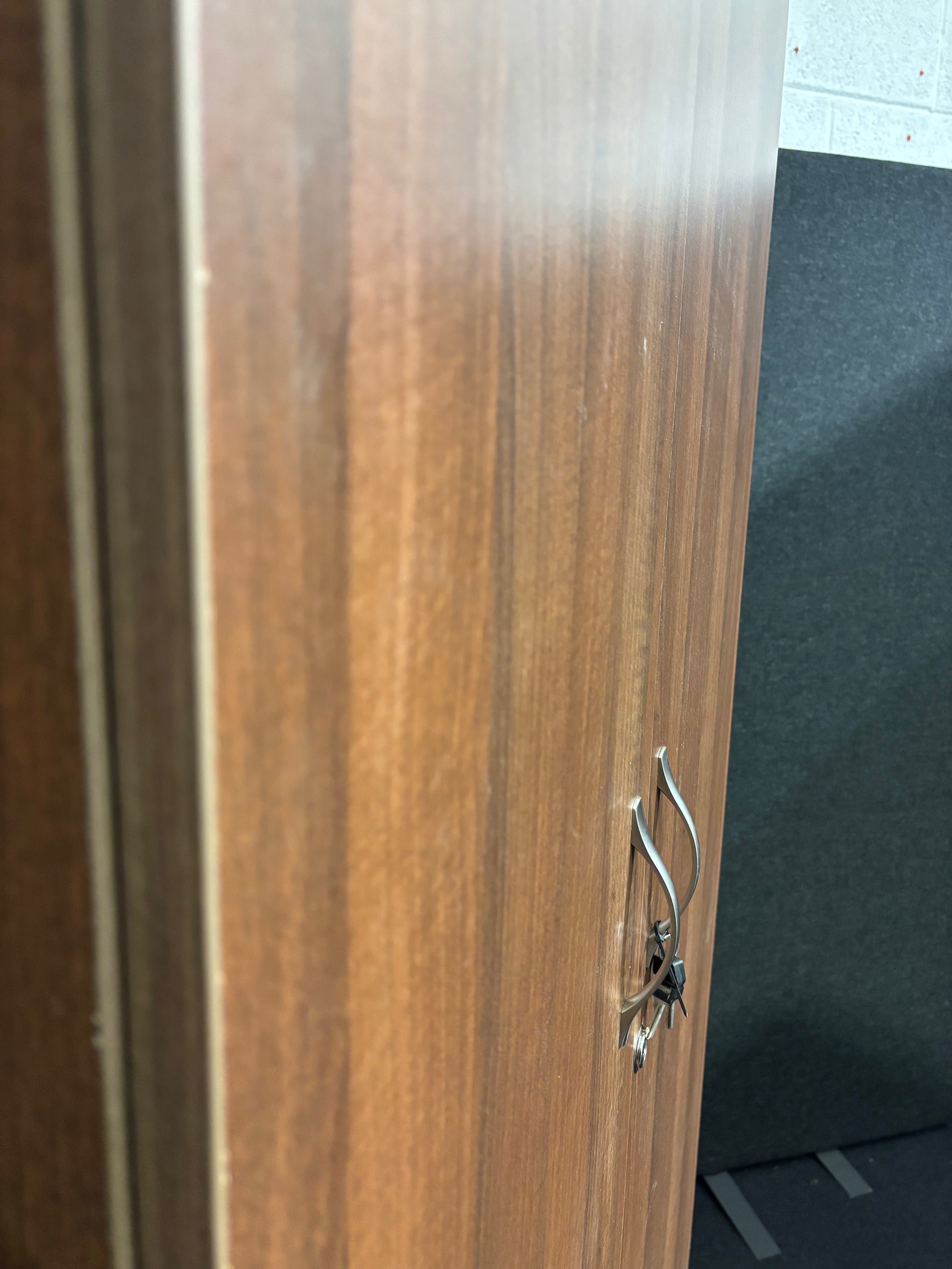 Universal double door cupboard 2140mm high with 4 shelves (2140mm High x 800mm Wide x 470mm Deep)