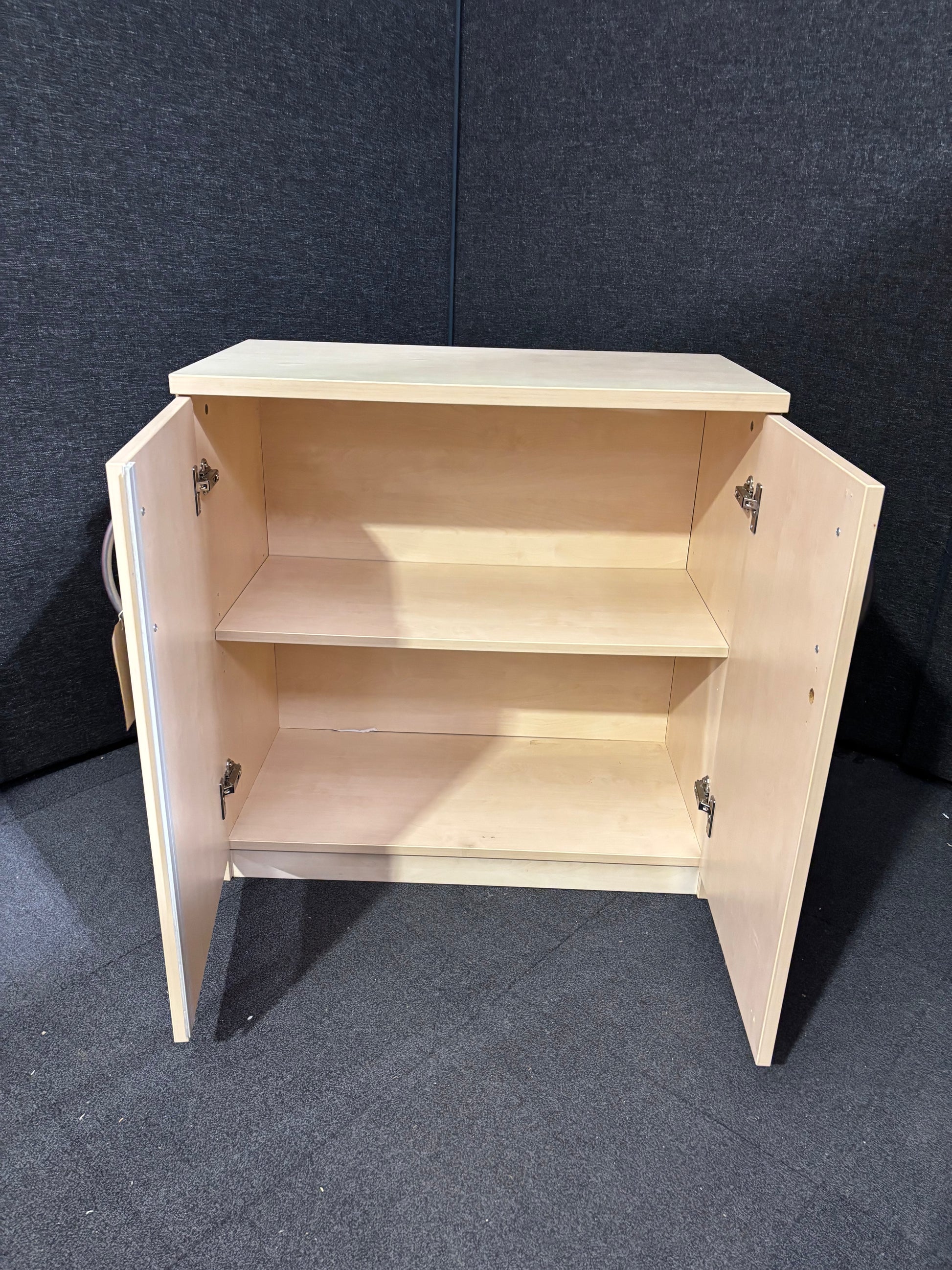 Maple low 2 door storage unit (H 82 x W 80 x D 43 cm)