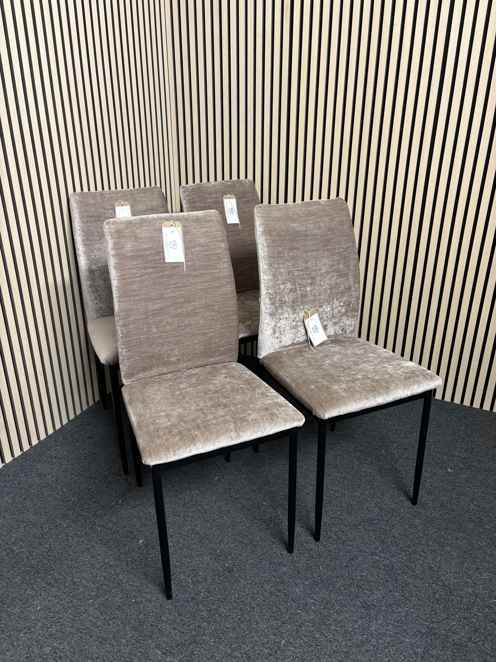 Grey crushed velvet metal framed dining chair- €17.50 each or €60 for SET OF 4 2325