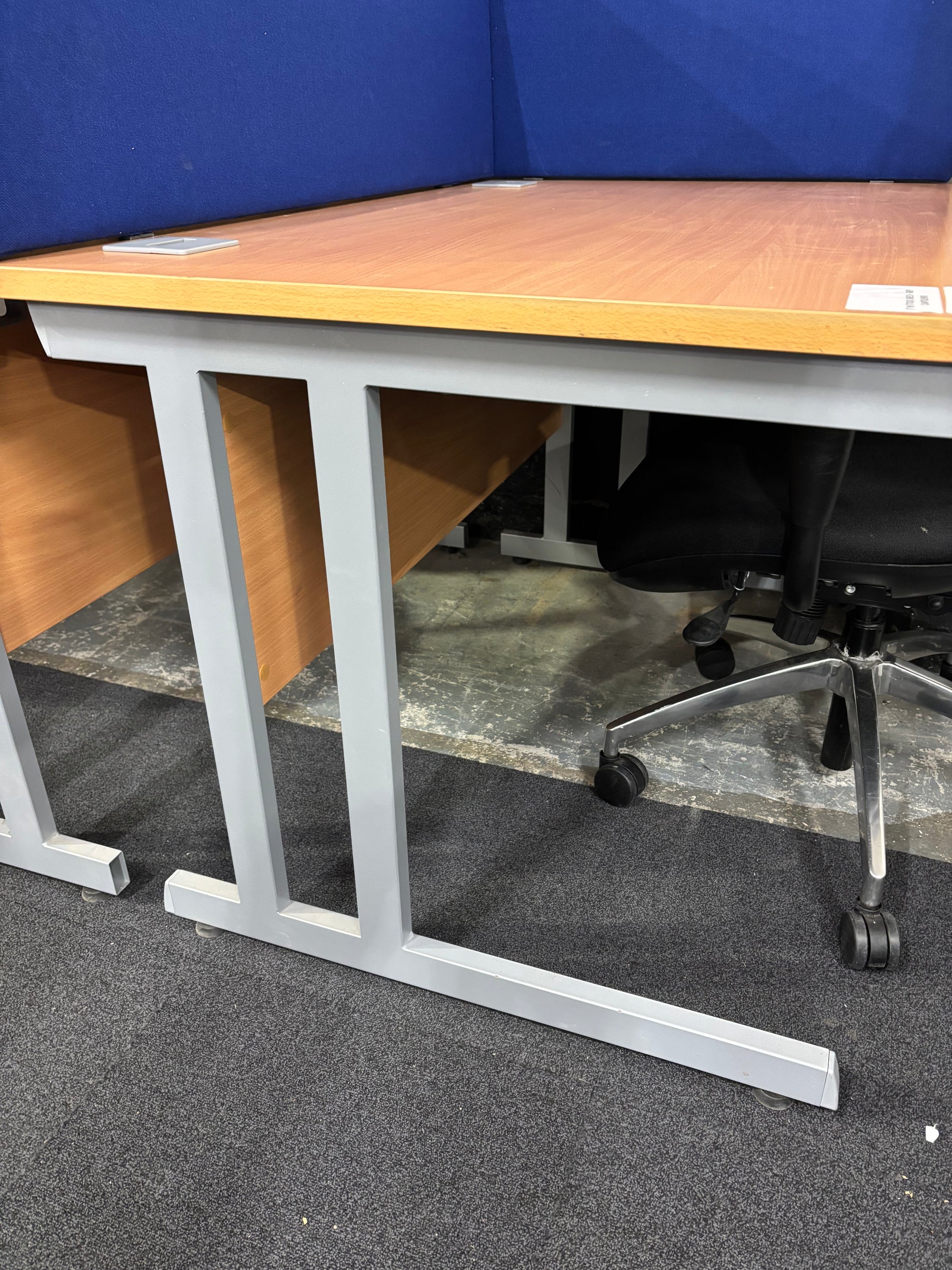 Beech 1200*800 second hand straight desk with silver cantilever frame