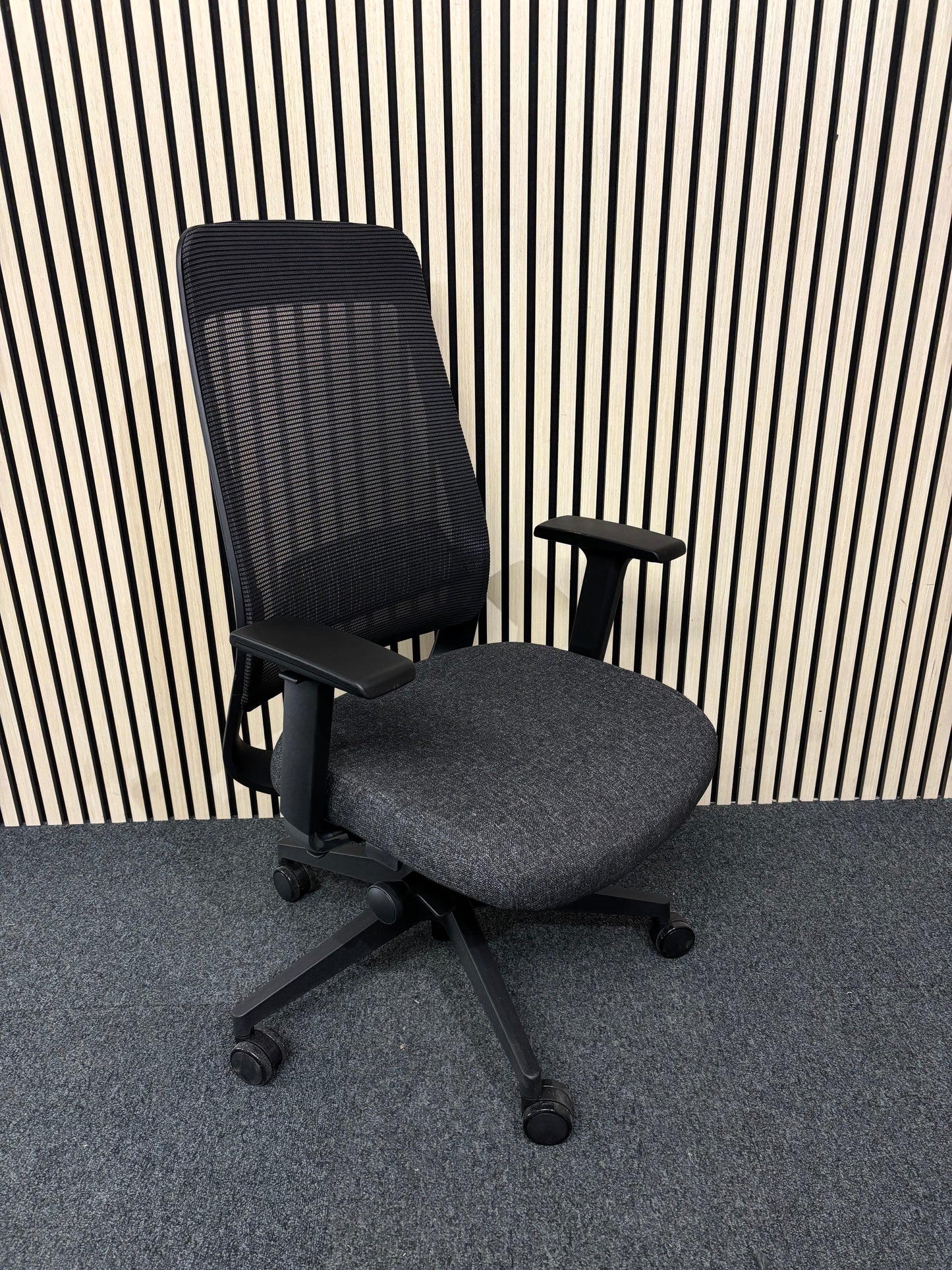 NEW Lennon Black mesh back 3 lever  multifunction executive swivel chair with charcoal seat and height adjustable arms. LARGE QTYS AVAILABLE. PRICE INC VAT AT 23%