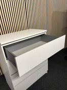 Switch White laminate 4 drawer chest of drawers (H 100 x W 80 x D 50 cm) 2 image