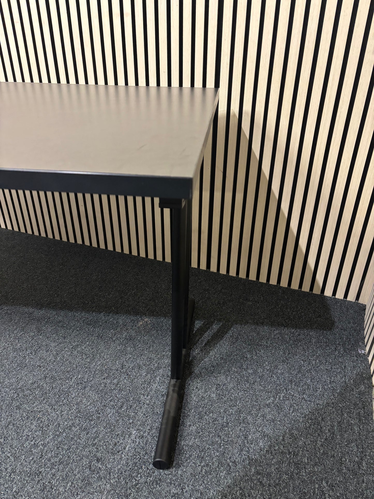 NEW Rectangular deluxe flip top meeting table with black frame 1600*800