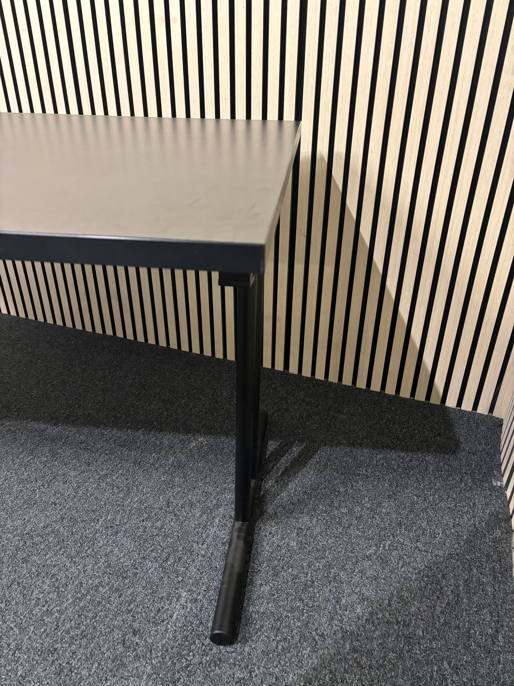 NEW Rectangular deluxe flip top meeting table with black frame 1600*800