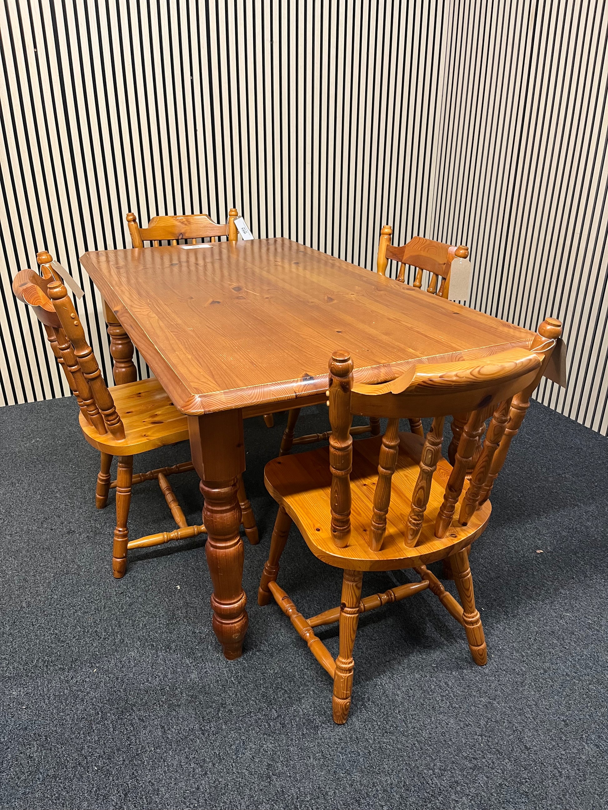 Solid farmhouse pine kitchen table (L 153 x W 84 cm)  with 4 no. solid wood matching chairs 3325