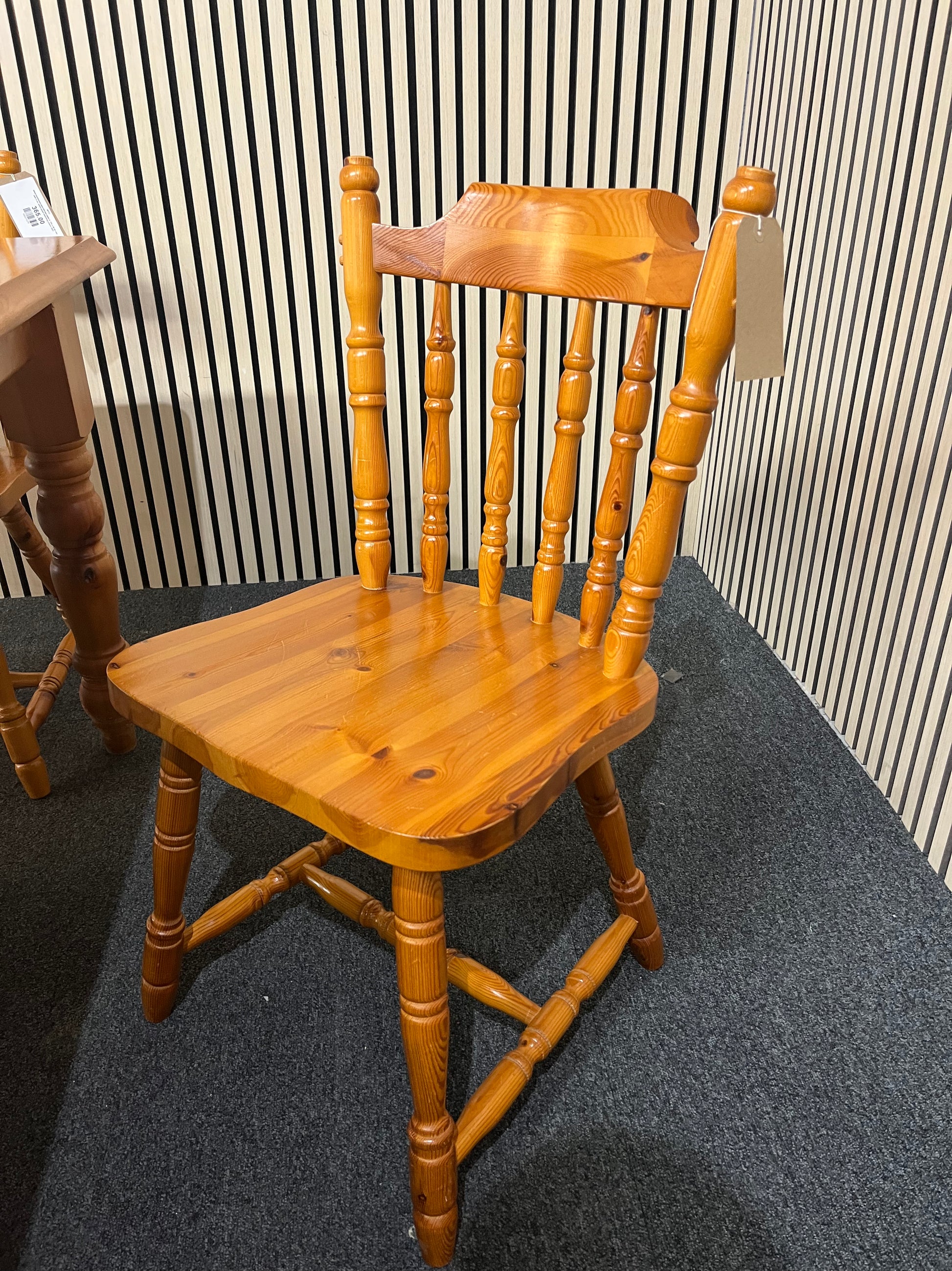 Solid farmhouse pine kitchen table (L 153 x W 84 cm)  with 4 no. solid wood matching chairs 3325