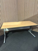 Switch Straight desk 168  (1600mm x 800mm) 3 image