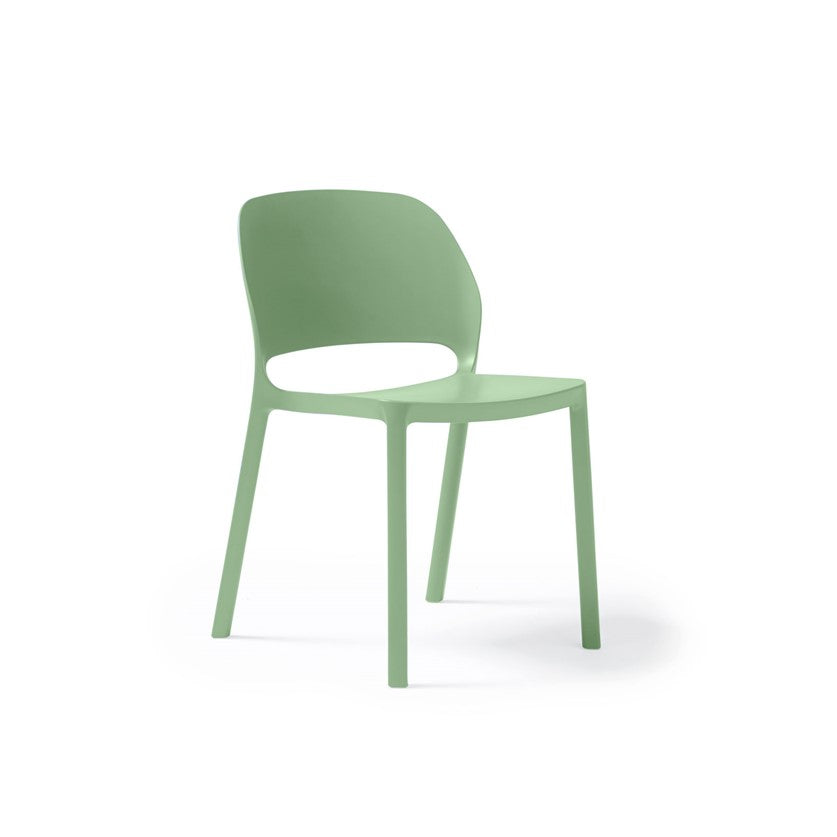NEW Contra one piece polypropylene Chair - Green. BRAND NEW STACKABLE. PRICE INC VAT. OTHER COLOUR OPTIONS AVAILABLE ALSO