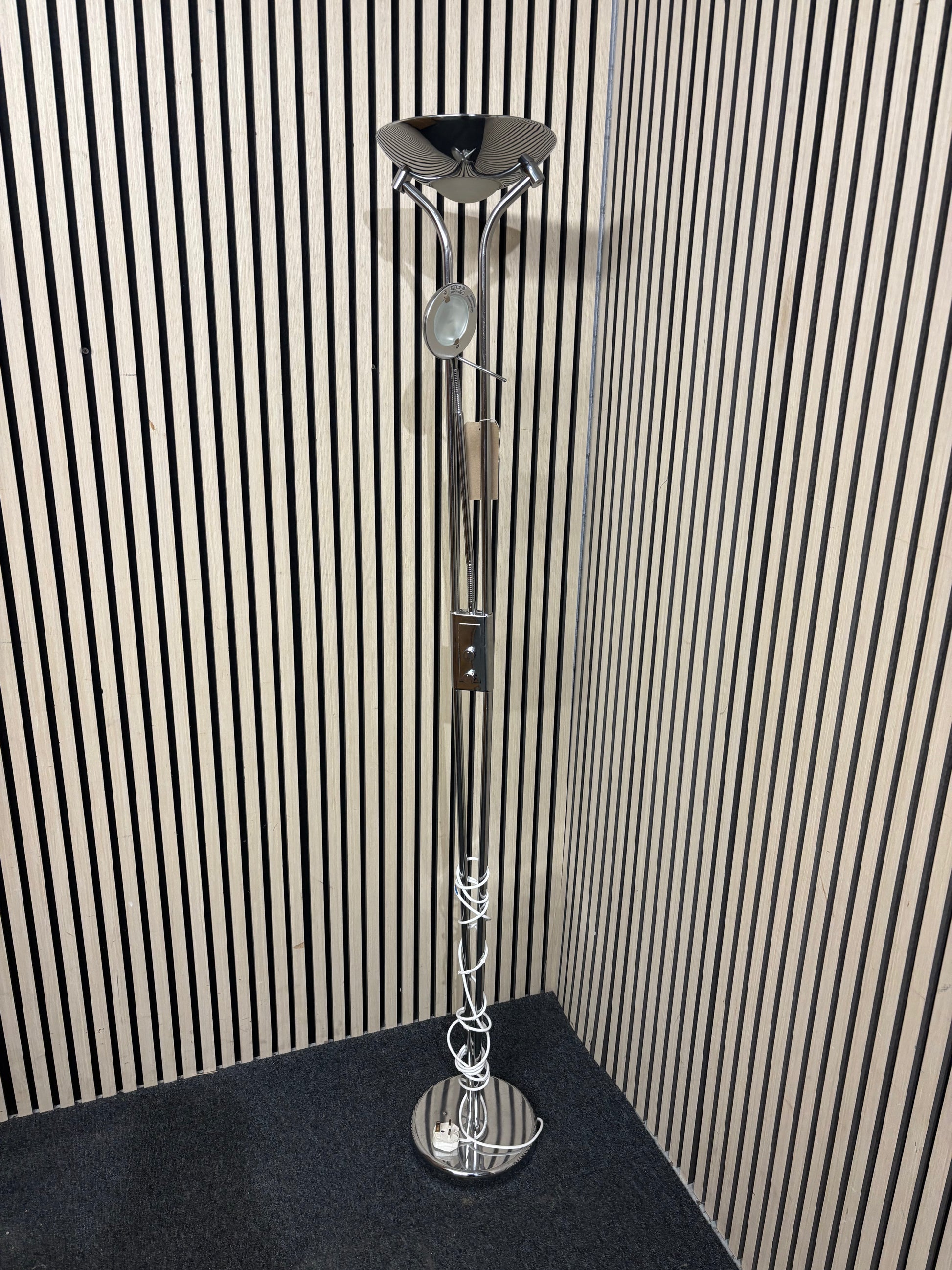 Tall chrome framed standard uplighter 3126
