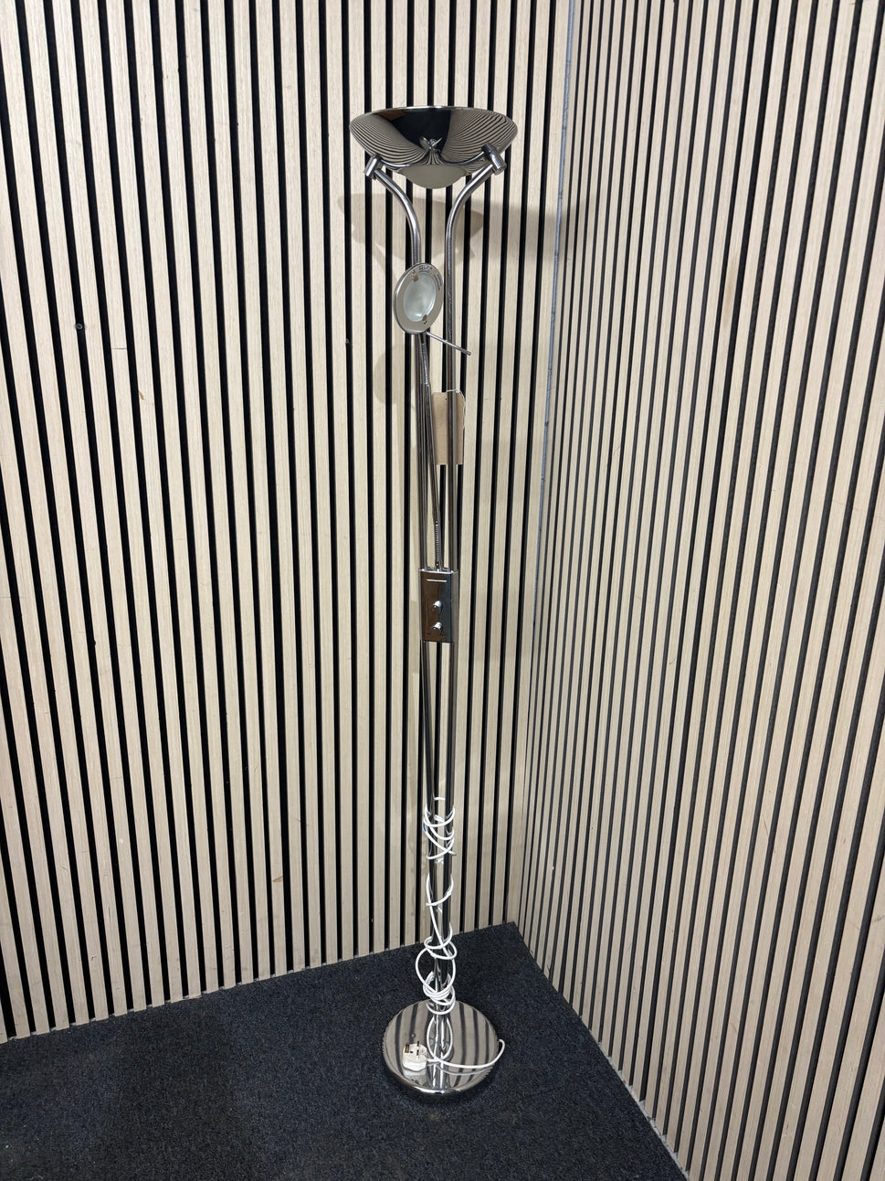Tall chrome framed standard uplighter 3126