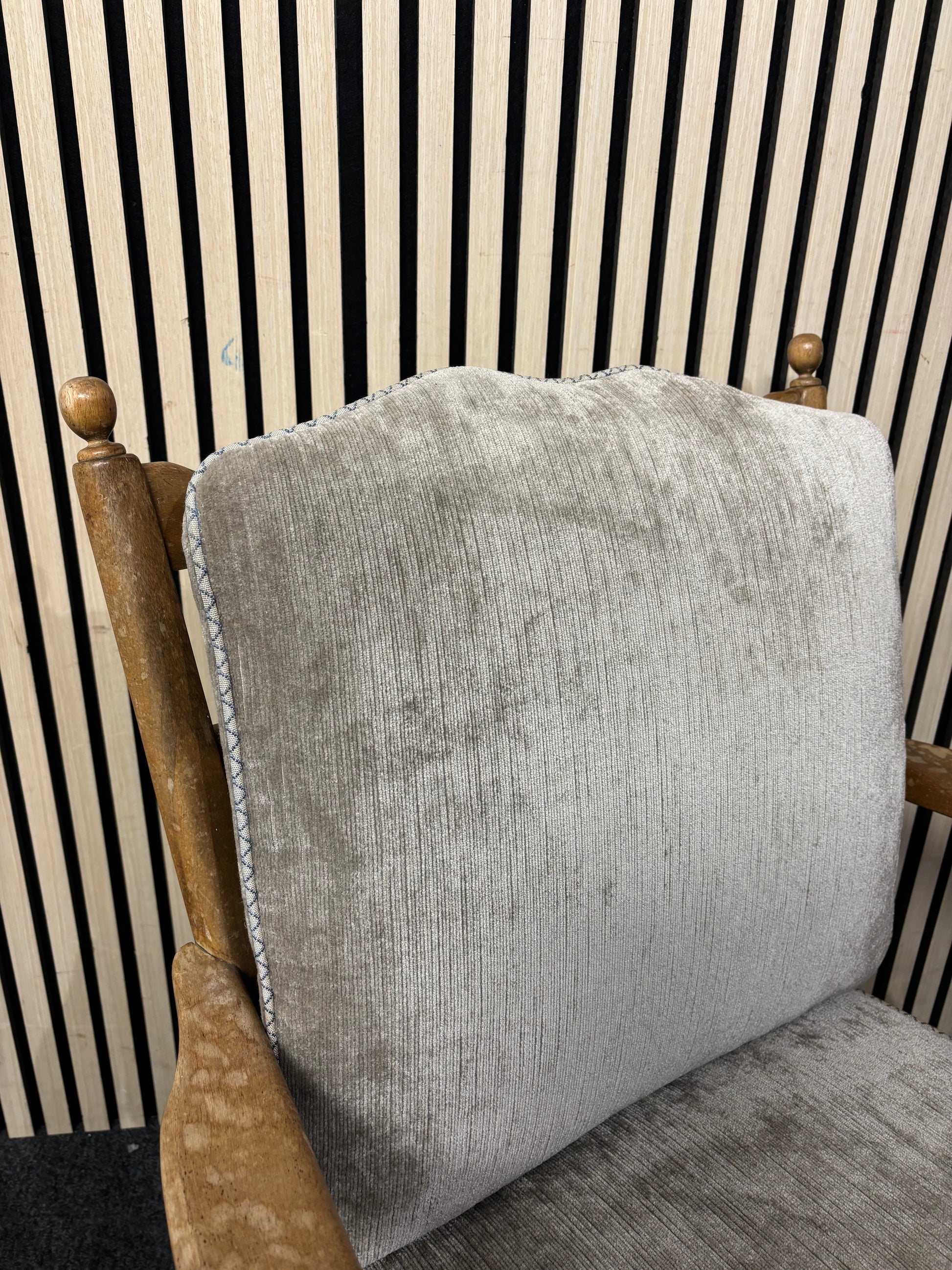 Solid wood, oatmeal fabric armchair 3126