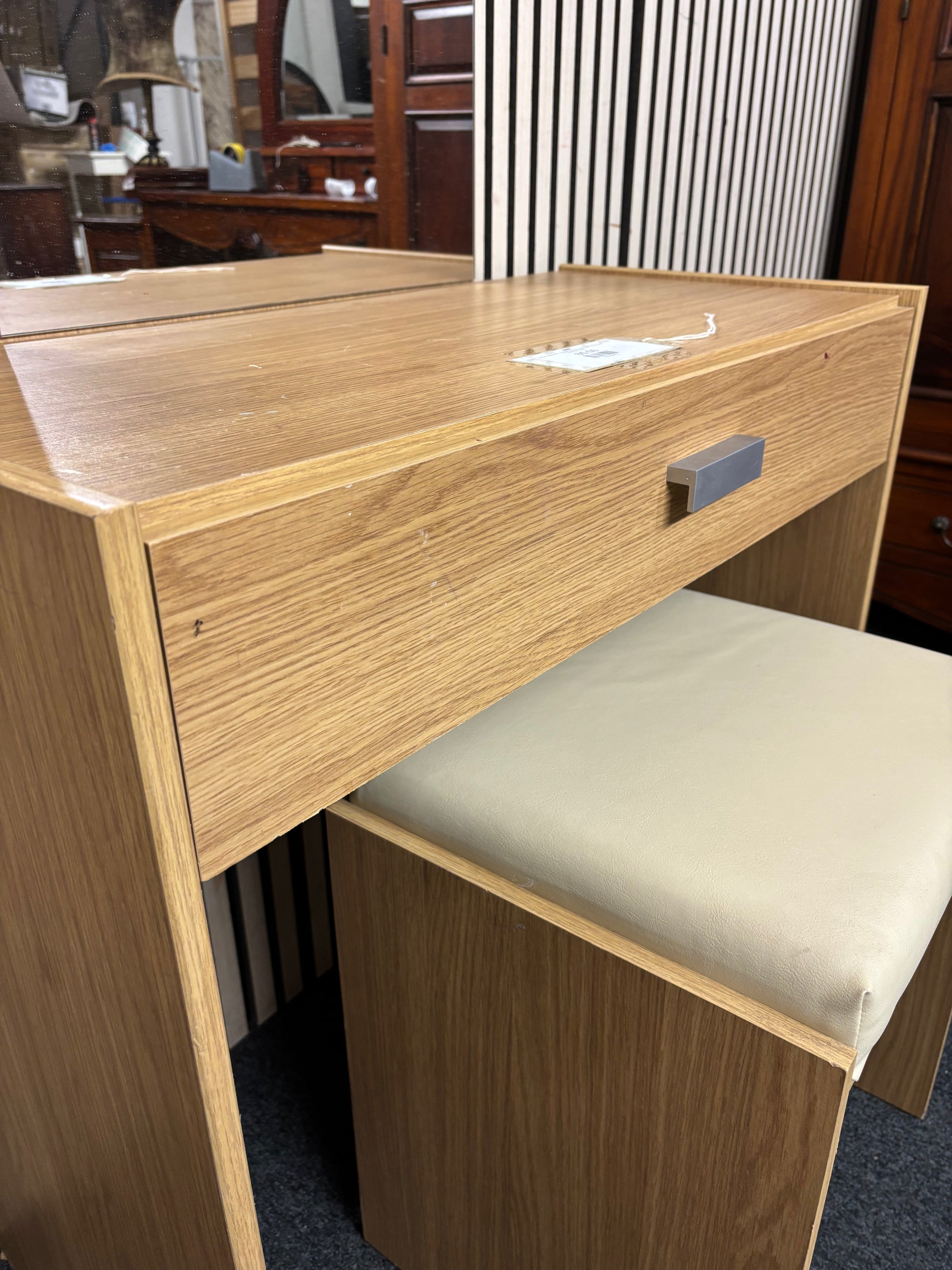 Beech laminate 1 drawer dressing table with mirror and footstool 3126
