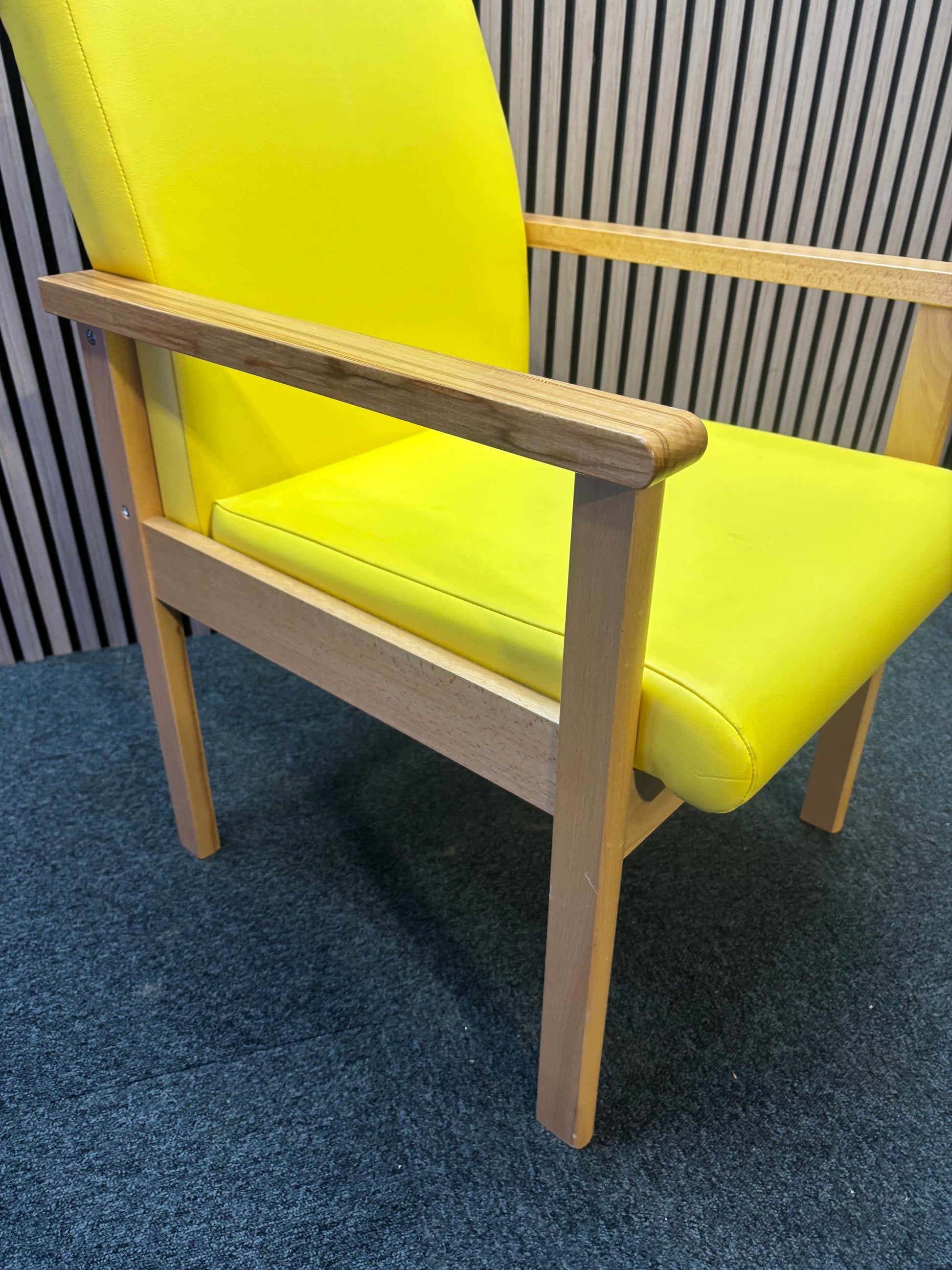 Yellow Meavy reception chair with leatherette seats