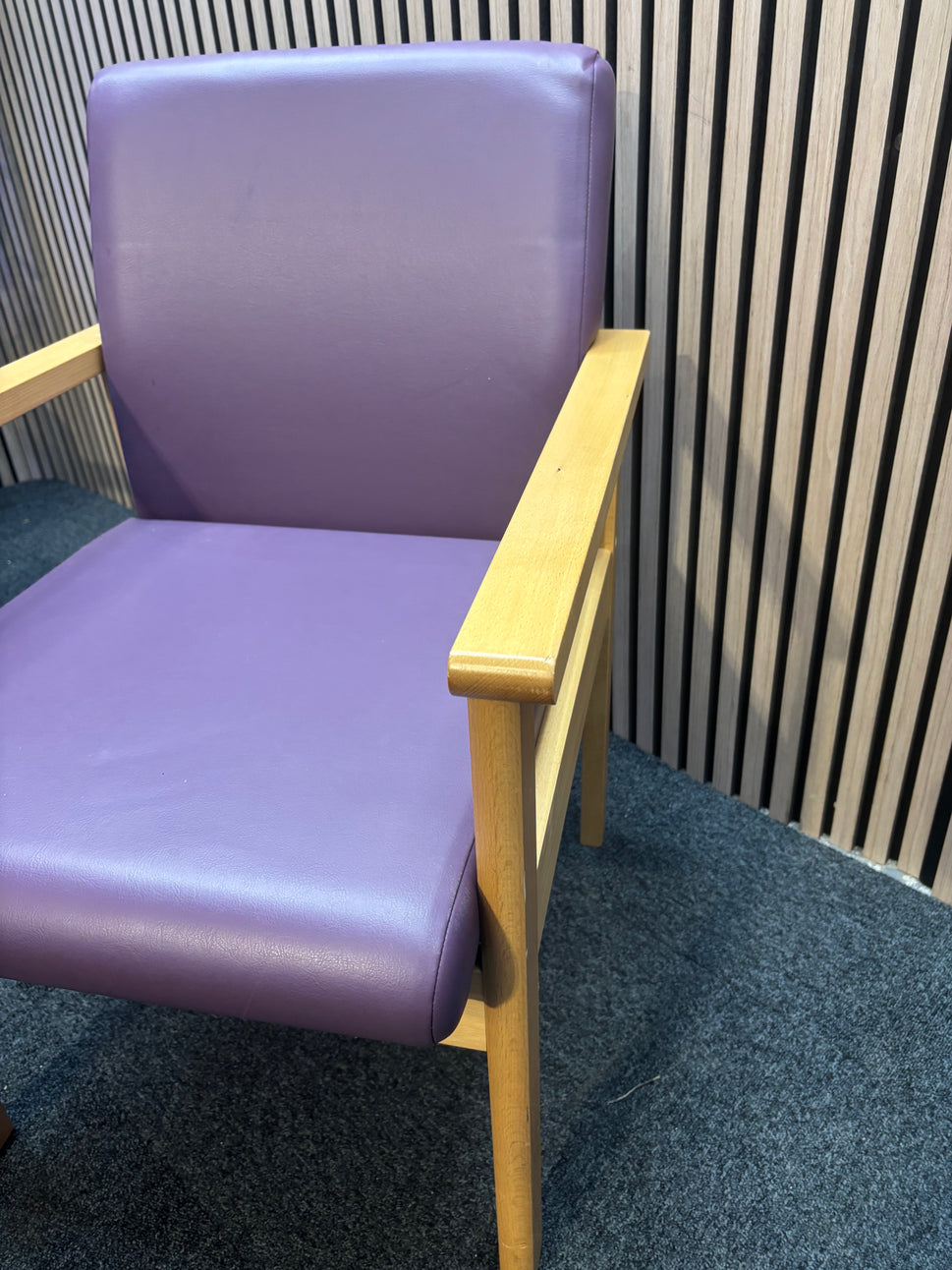 Purple Meavy reception chair with leatherette seats
