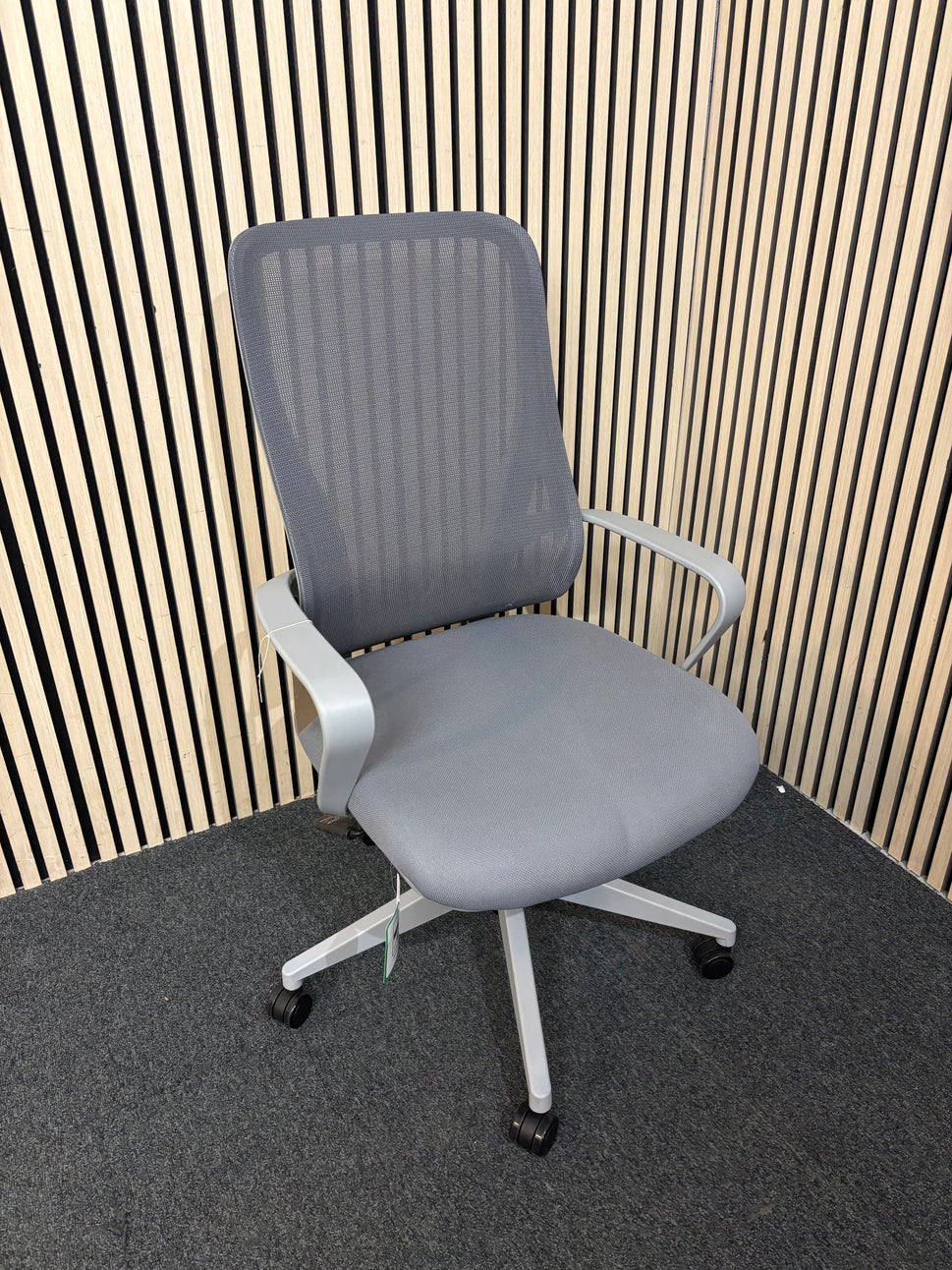 Eva mesh back task chair - grey.  Liquidated stock