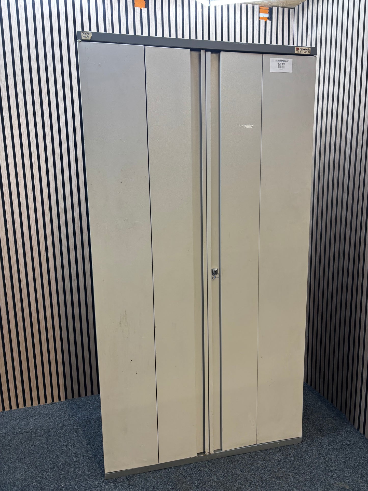 Tall Twinlock 2 door bifold  steel storage unit with internal shelves and key 100Wx50Dx191H