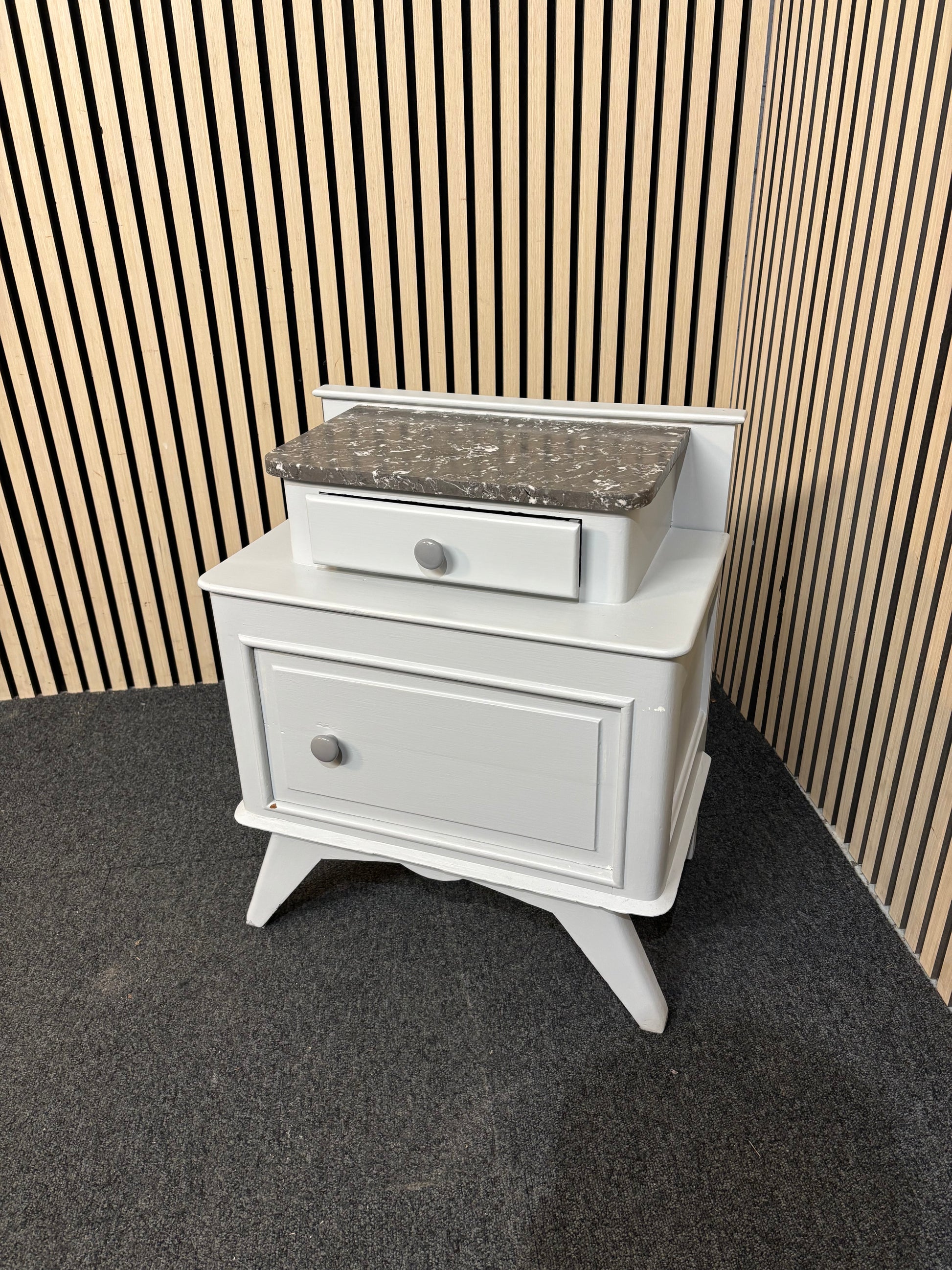 Light grey painted 1 door 1 drawer bedside locker with granite top 3126