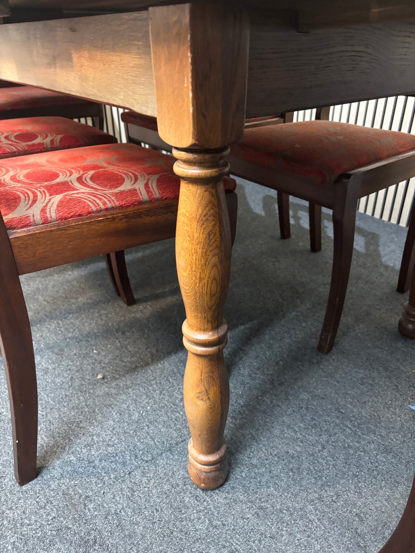 Large mahogany wooden extendable dining table(W 144, 224 extnd x D 90 cm) 3126