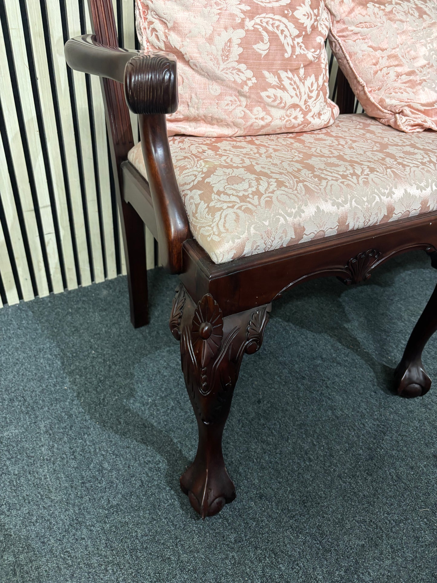 Solid mahogany ornate 2 seater bench with mixed fabric cushions 3126