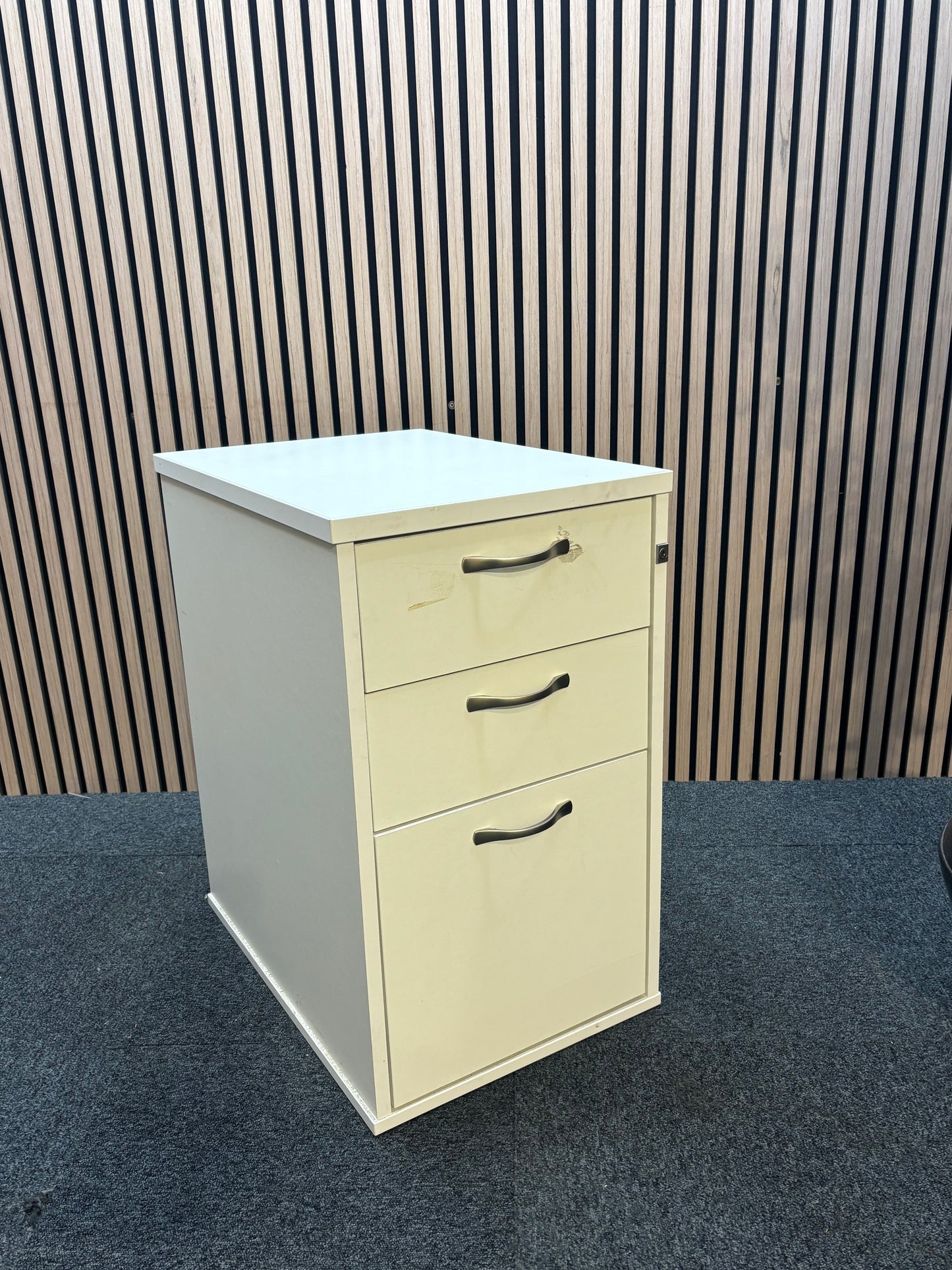 Wooden 600 desk high pedestal (600mm deep) in white