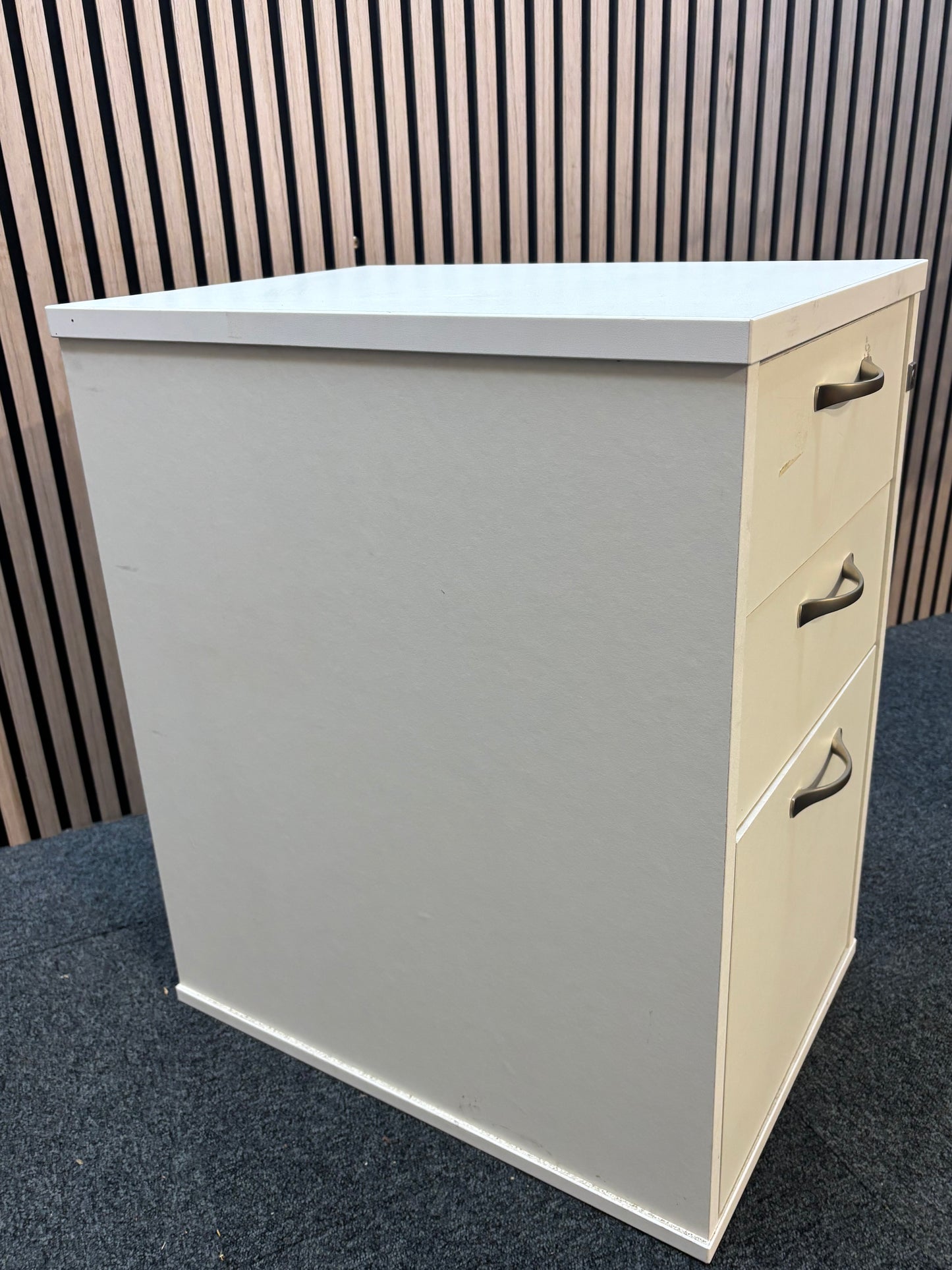 Wooden 600 desk high pedestal (600mm deep) in white