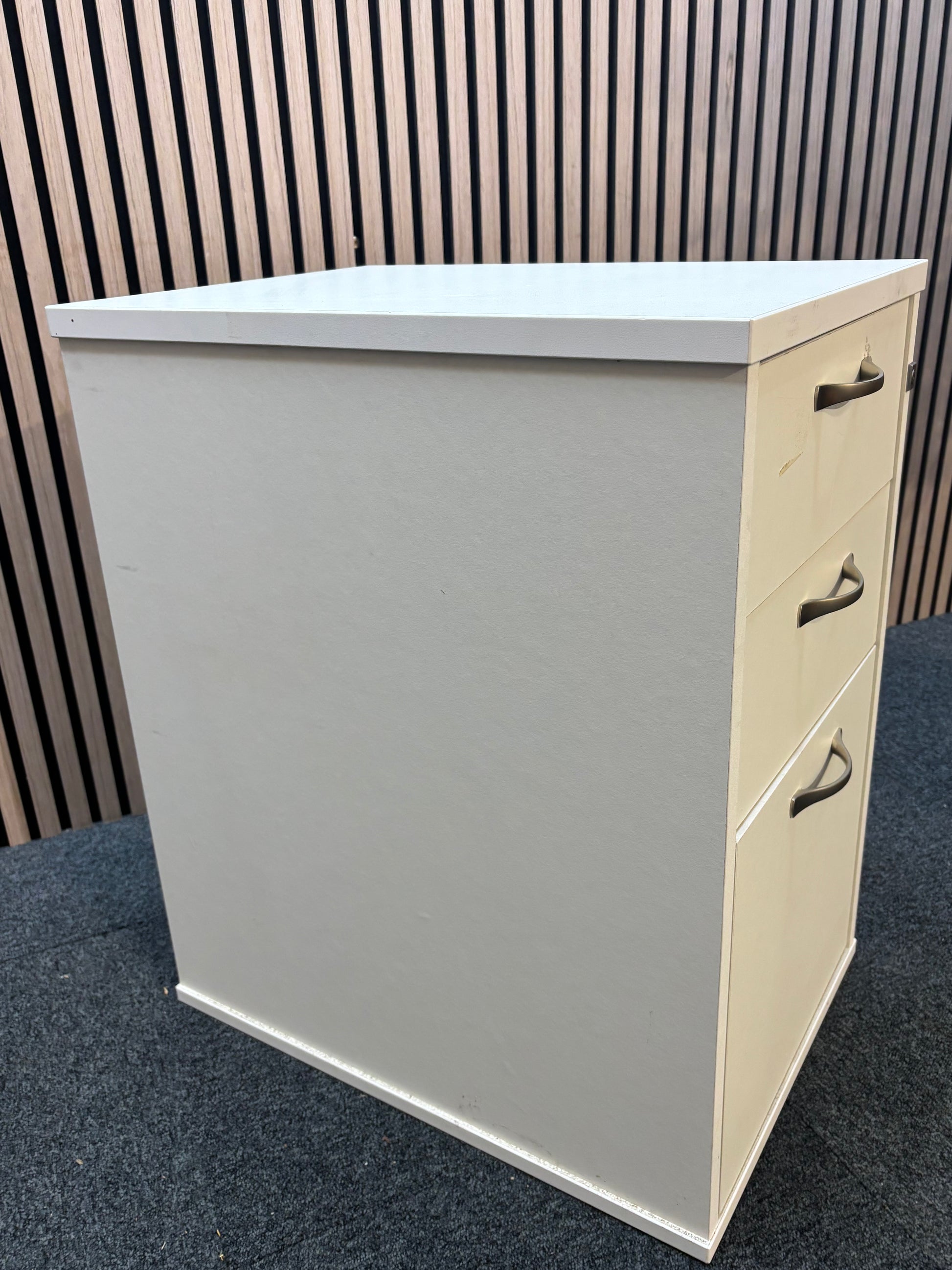 Wooden 600 desk high pedestal (600mm deep) in white