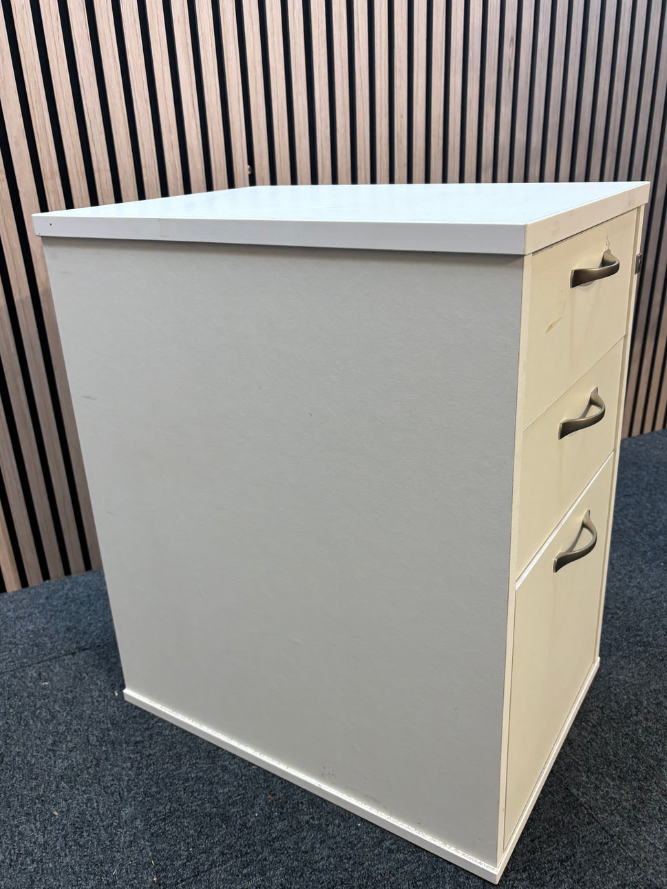 Wooden 600 desk high pedestal (600mm deep) in white