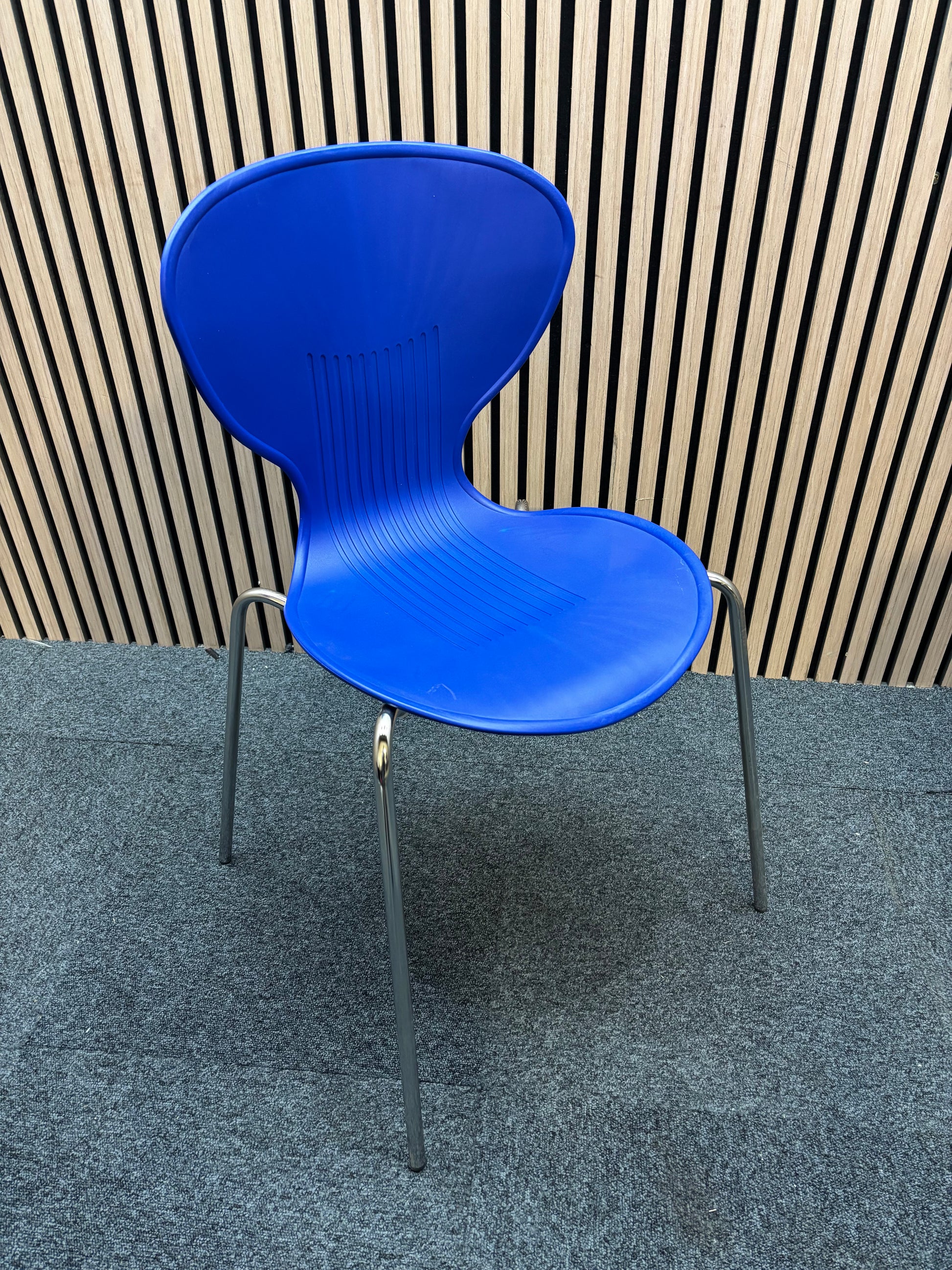 Sienna one piece shell chair with chrome legs - Various plastic seat colours