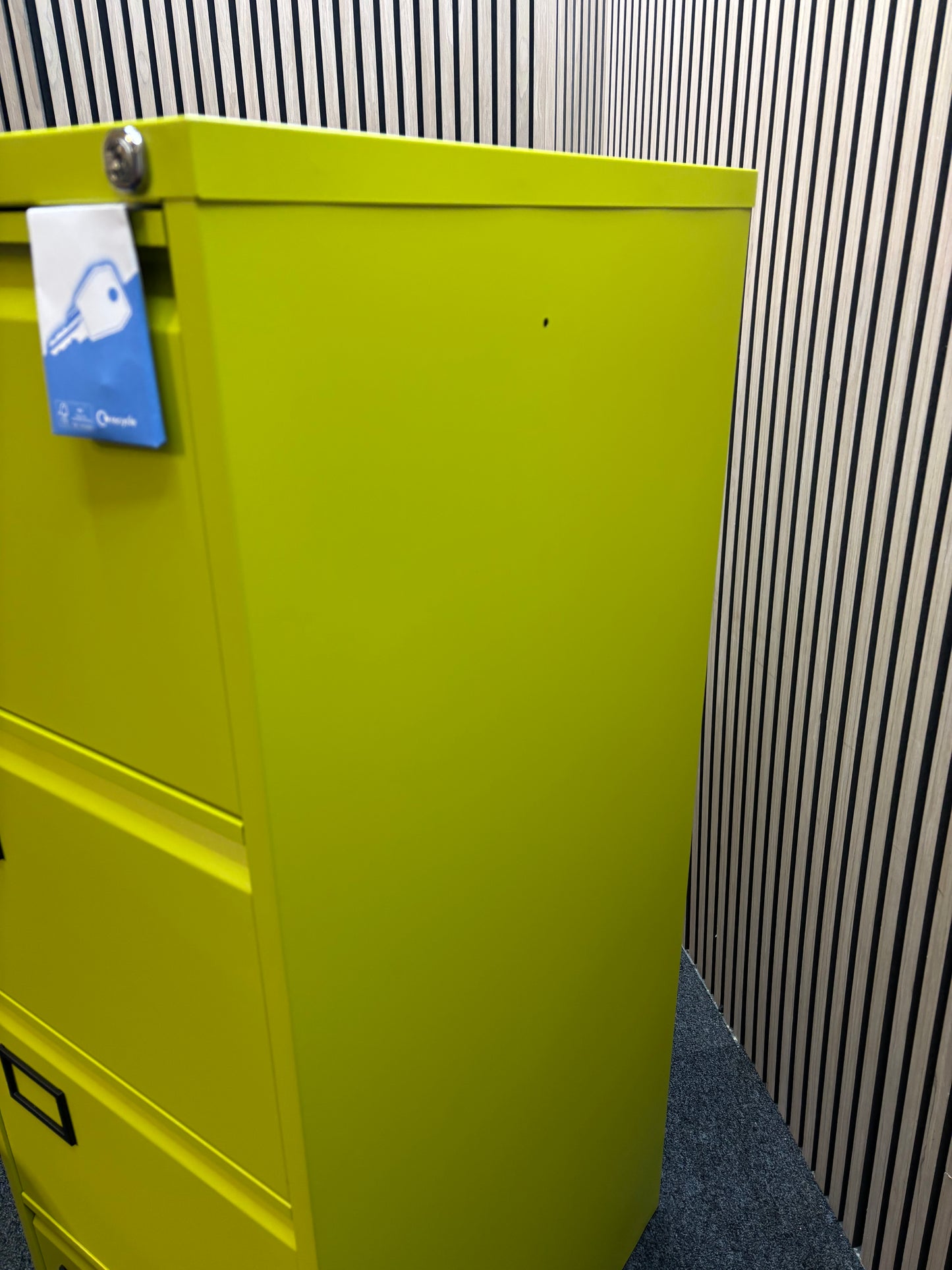 Steel 4 drawer contract filing cabinet 1321mm high - green