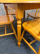Switch Rubber drop leaf circular table with  4 no. matching kitchen chairs (W 64, 100 extnd x D 100 cm) 2226 3 image