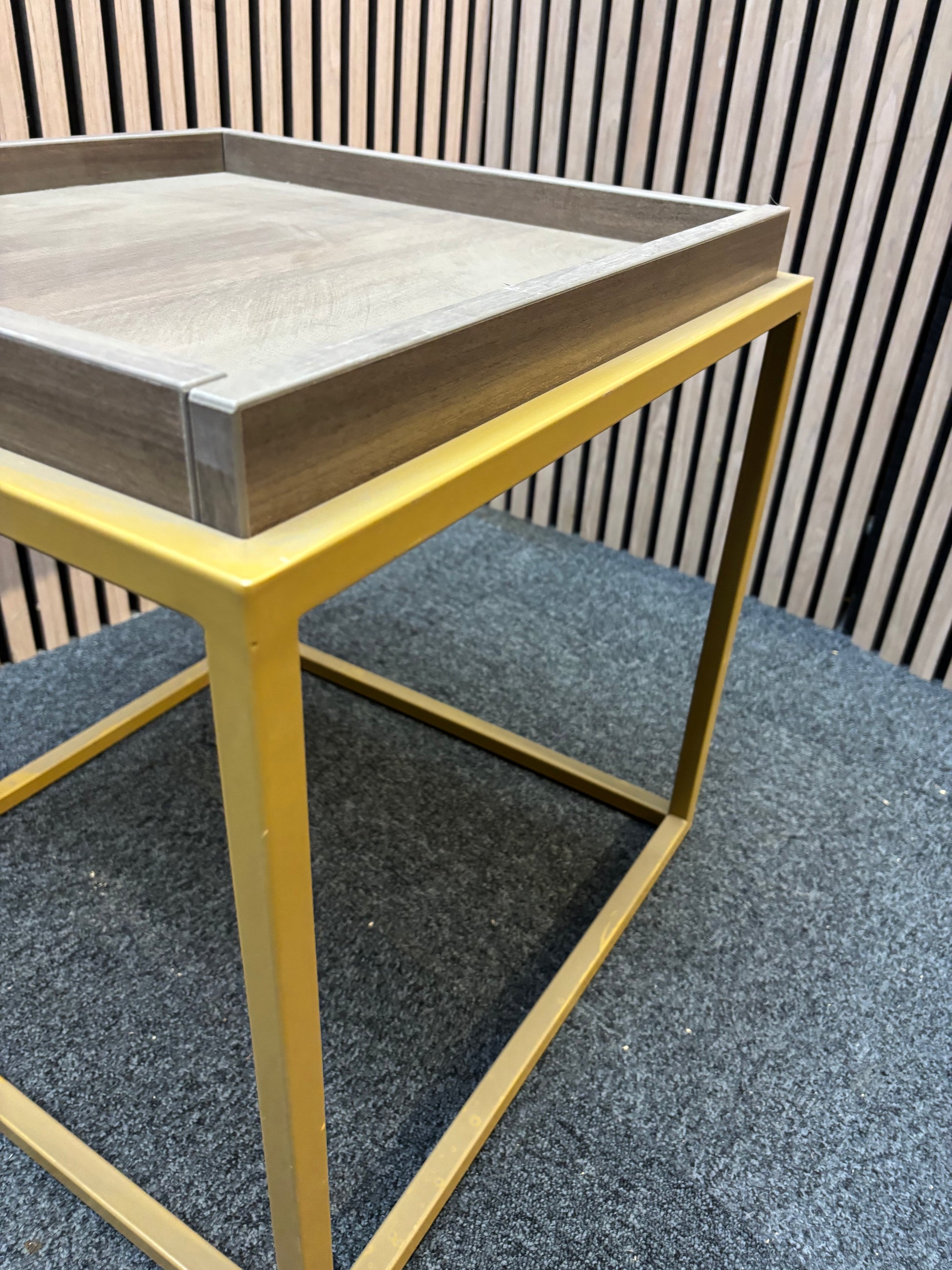 Parma square side table with a steel frame