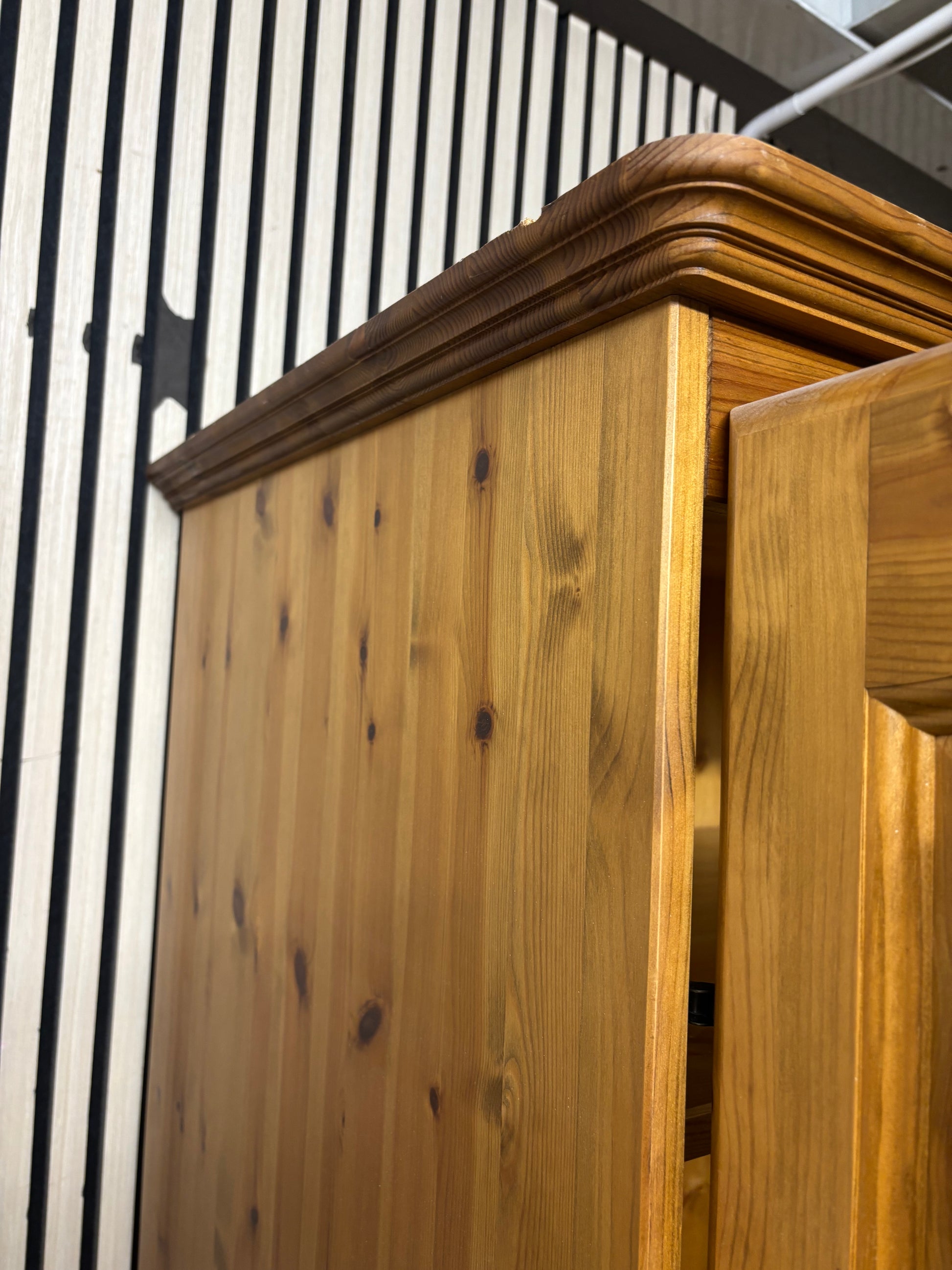 Tall 2 door natural pine wardrobe (H 186  x W 97 x D 60 cm) 2226