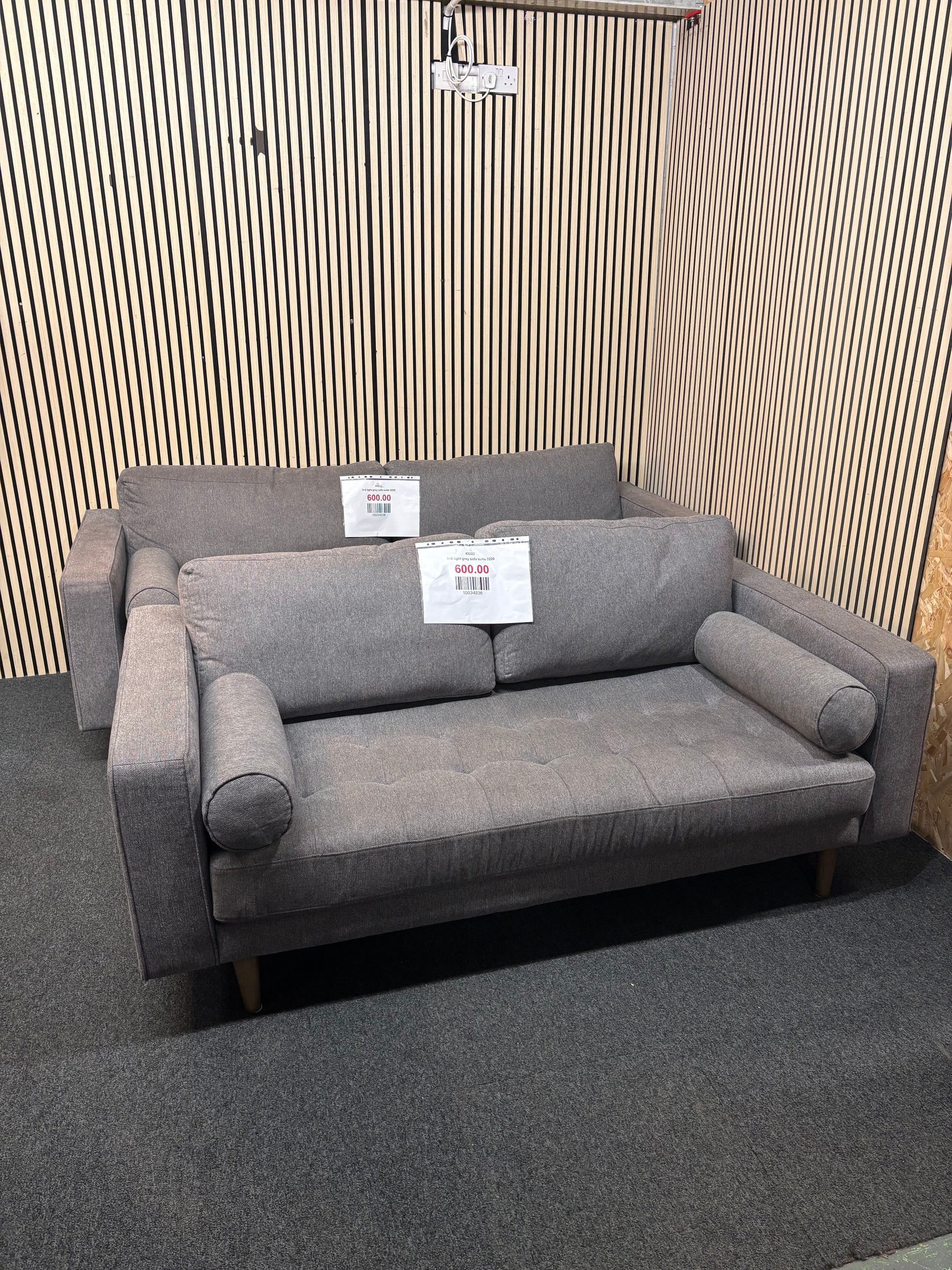 3+2 light grey sofa suite 2226