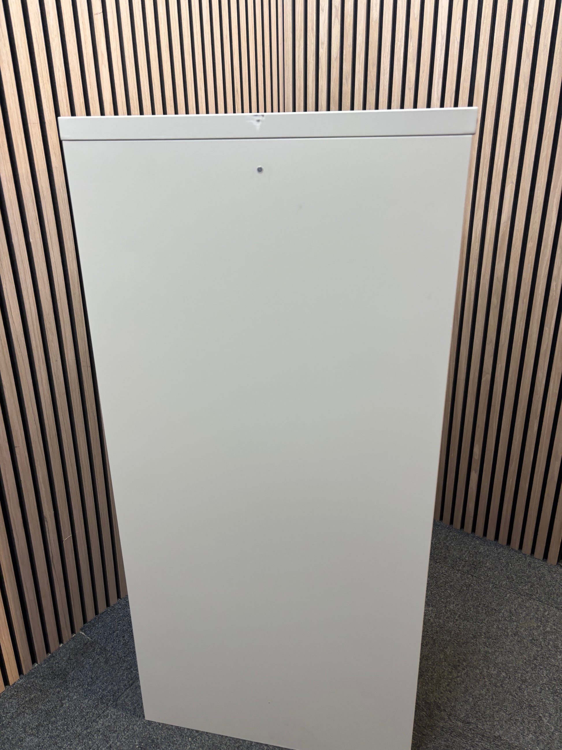 Go grey metal 4 drawer filing cabinet